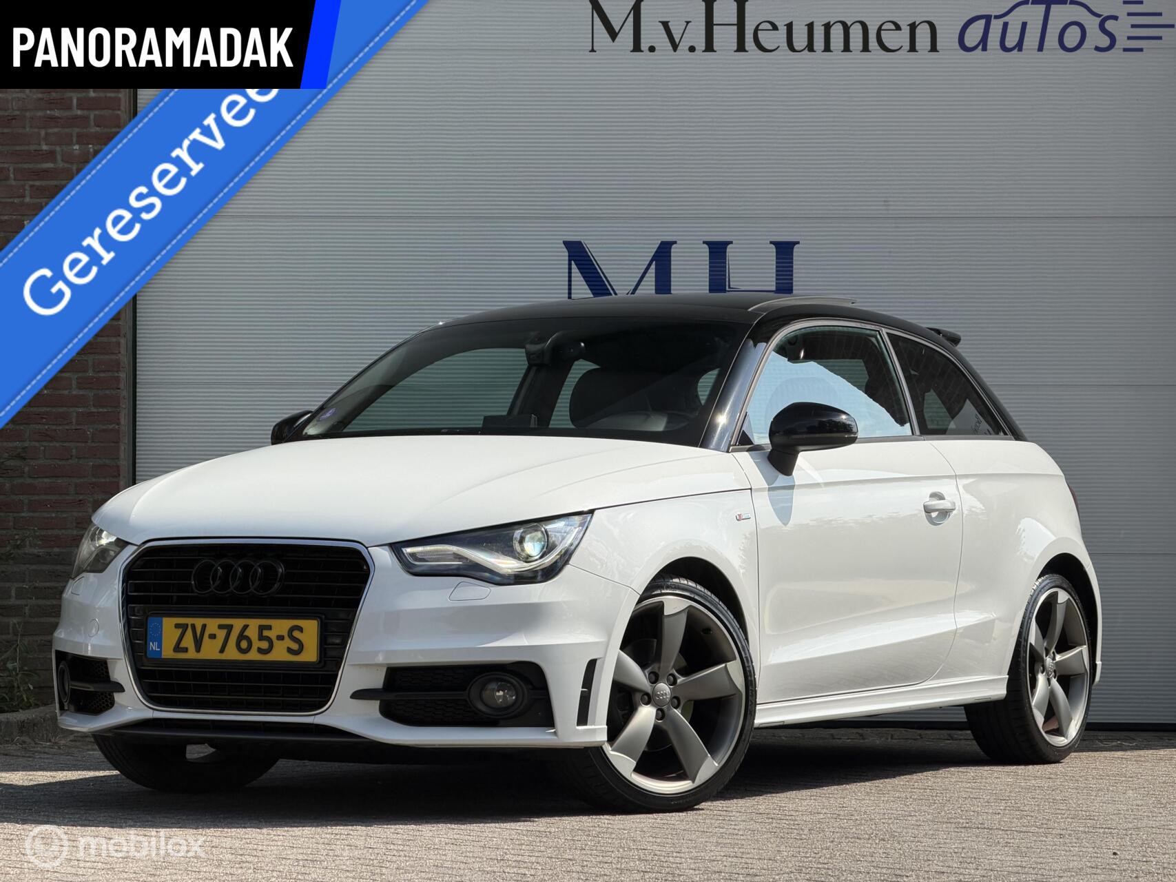 Audi A1 1.4 TFSI 185PK  S-Line Panoramadak Stoelverwarming 2012 - voorkant