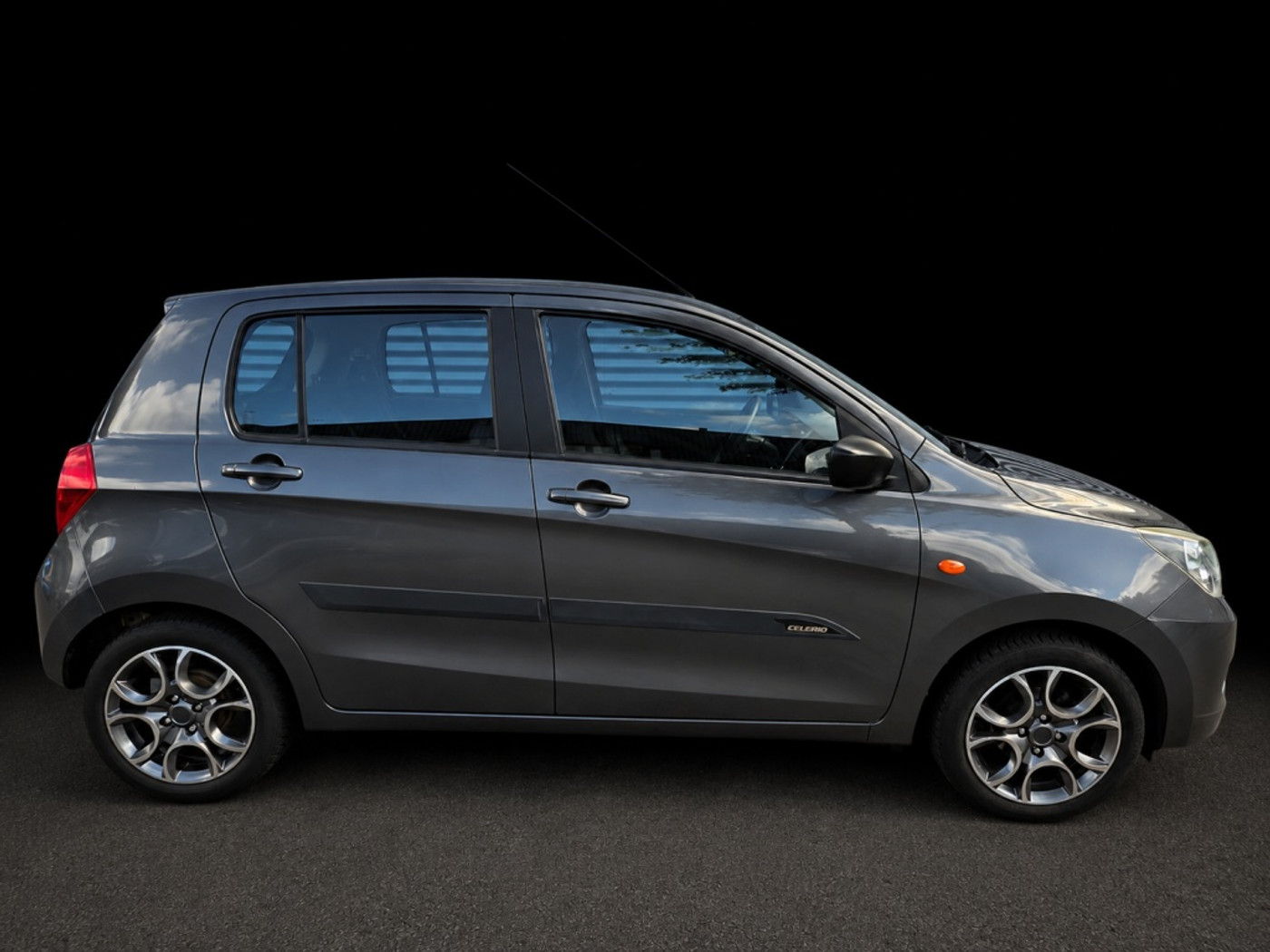 Suzuki Celerio 1.0 Comfort 2016 - voorkant