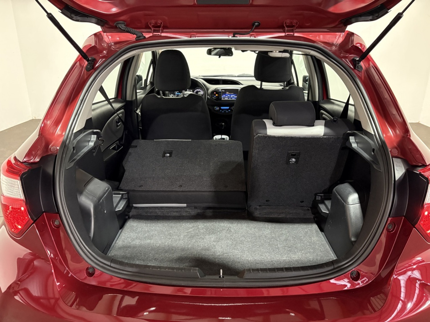 Foto van Toyota Toyota Yaris Hybrid