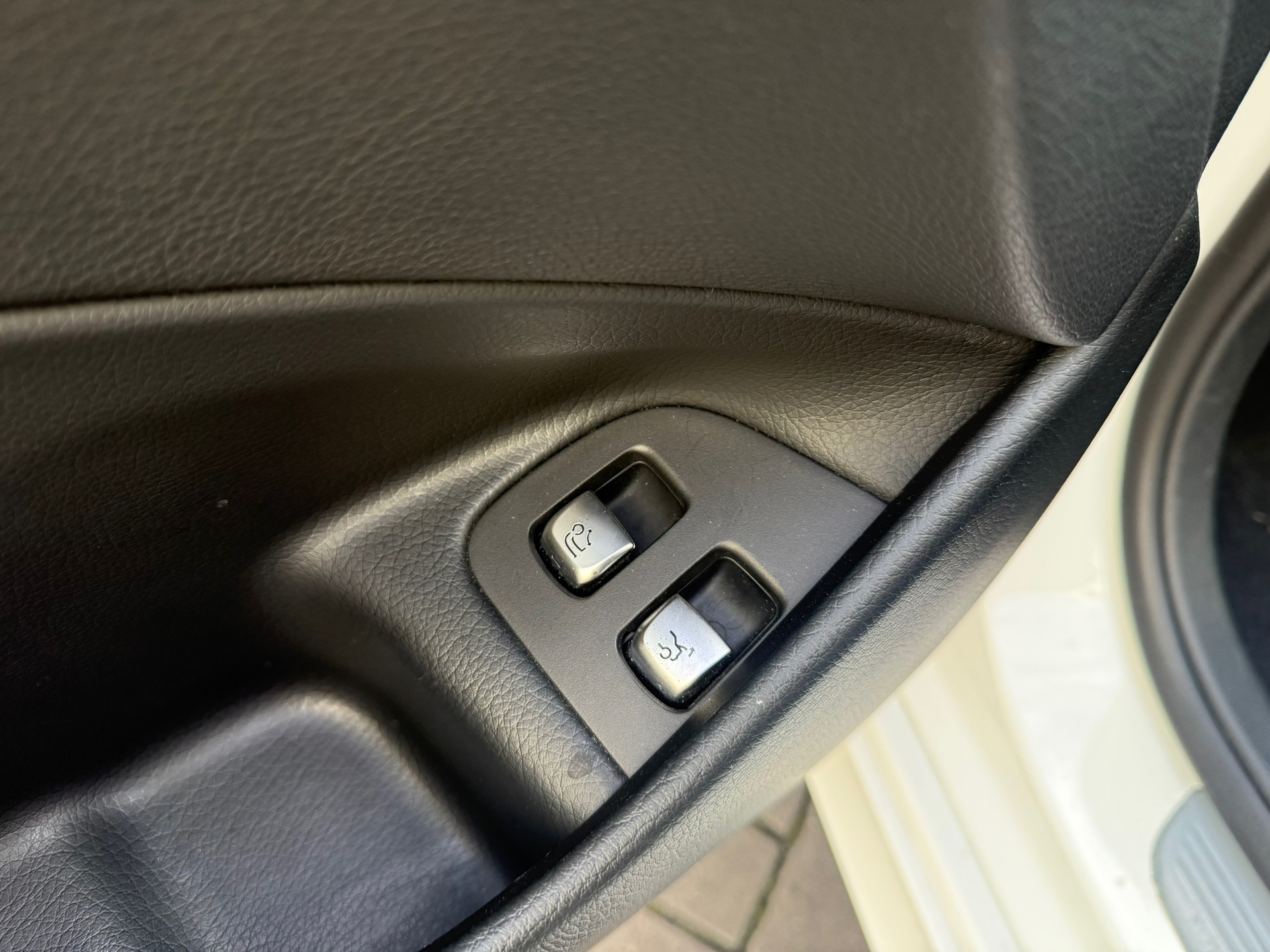 Foto van Mercedes-Benz E 350 E