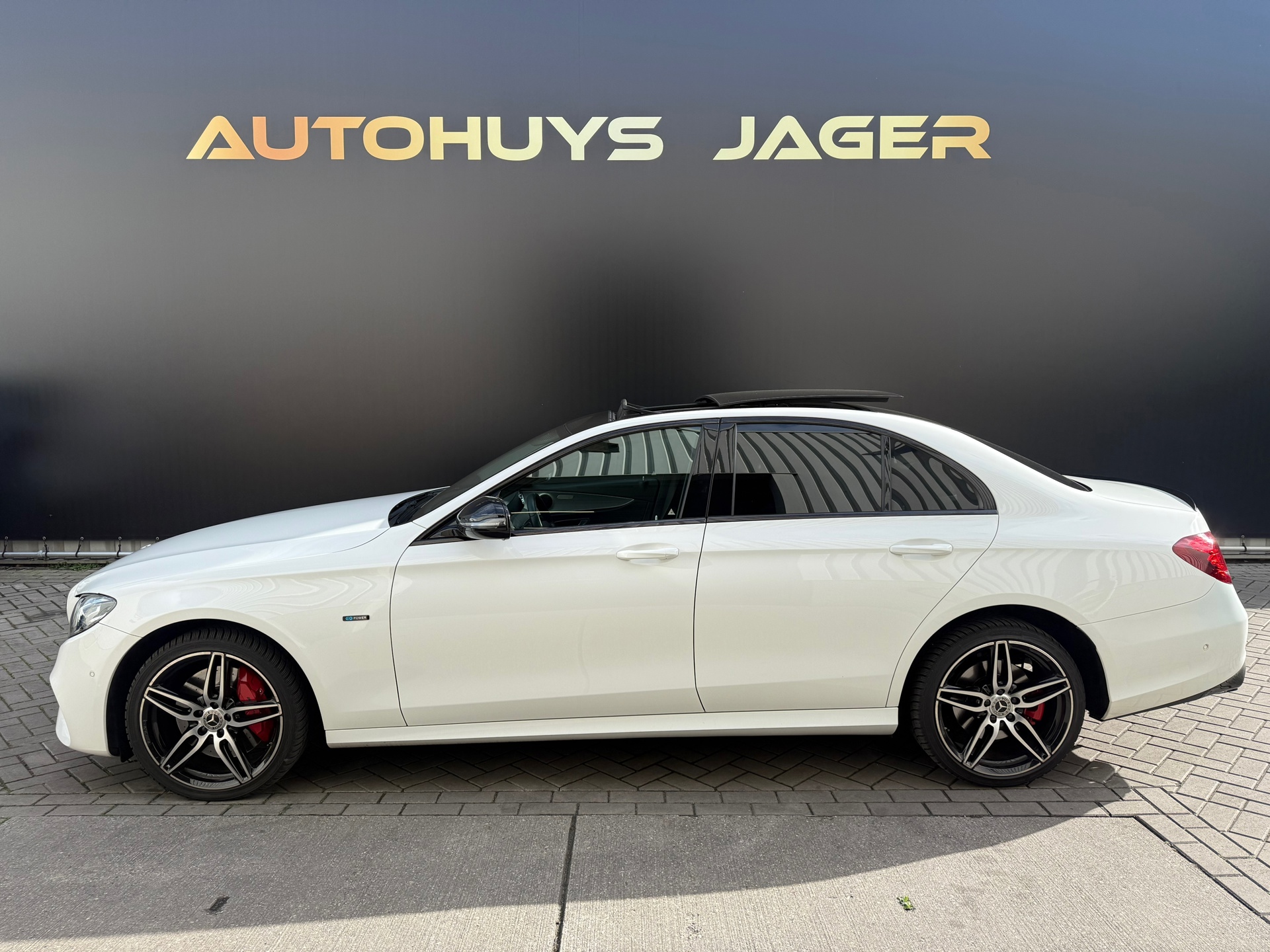 Foto van Mercedes-Benz E 350 E