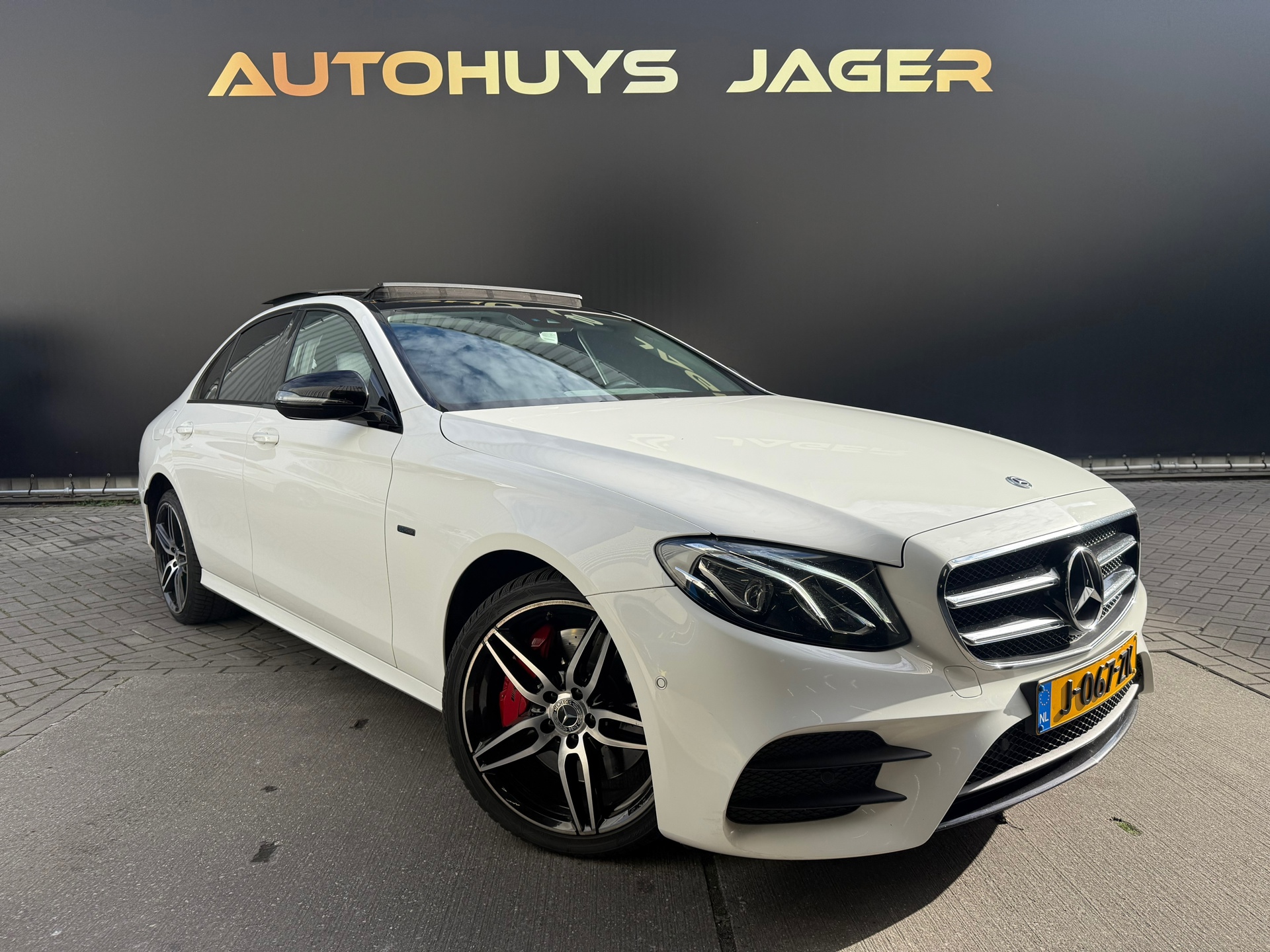 Foto van Mercedes-Benz E 350 E