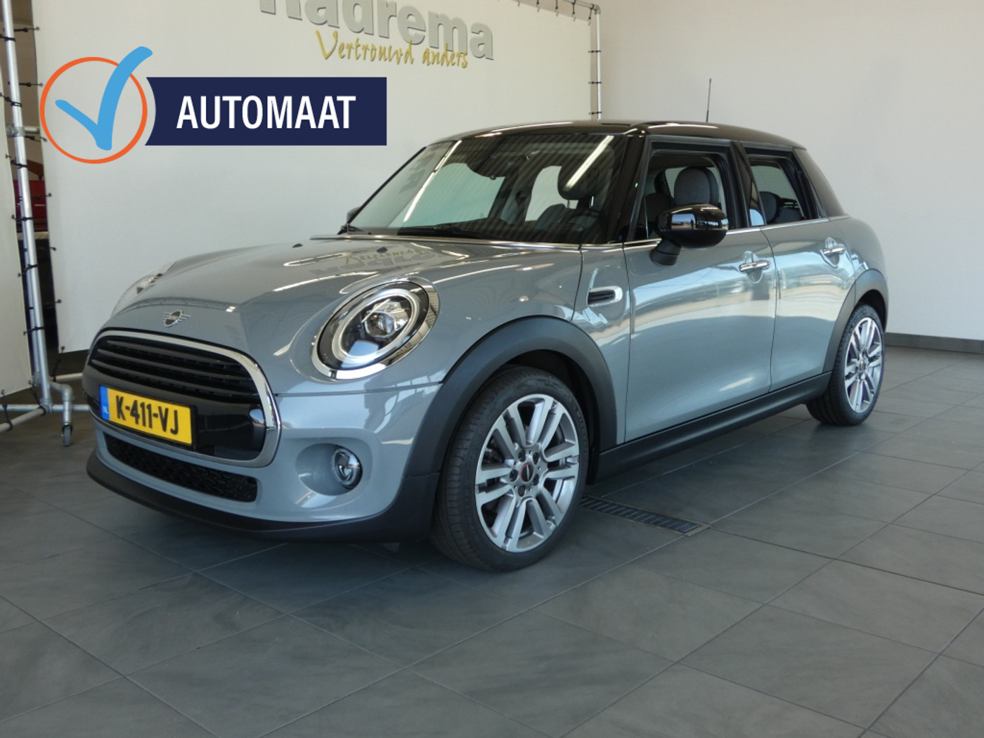 Mini Cooper 1.5 Cooper Chili 5 drs Automaat  LED Clima Sport stoelen 2021 - voorkant