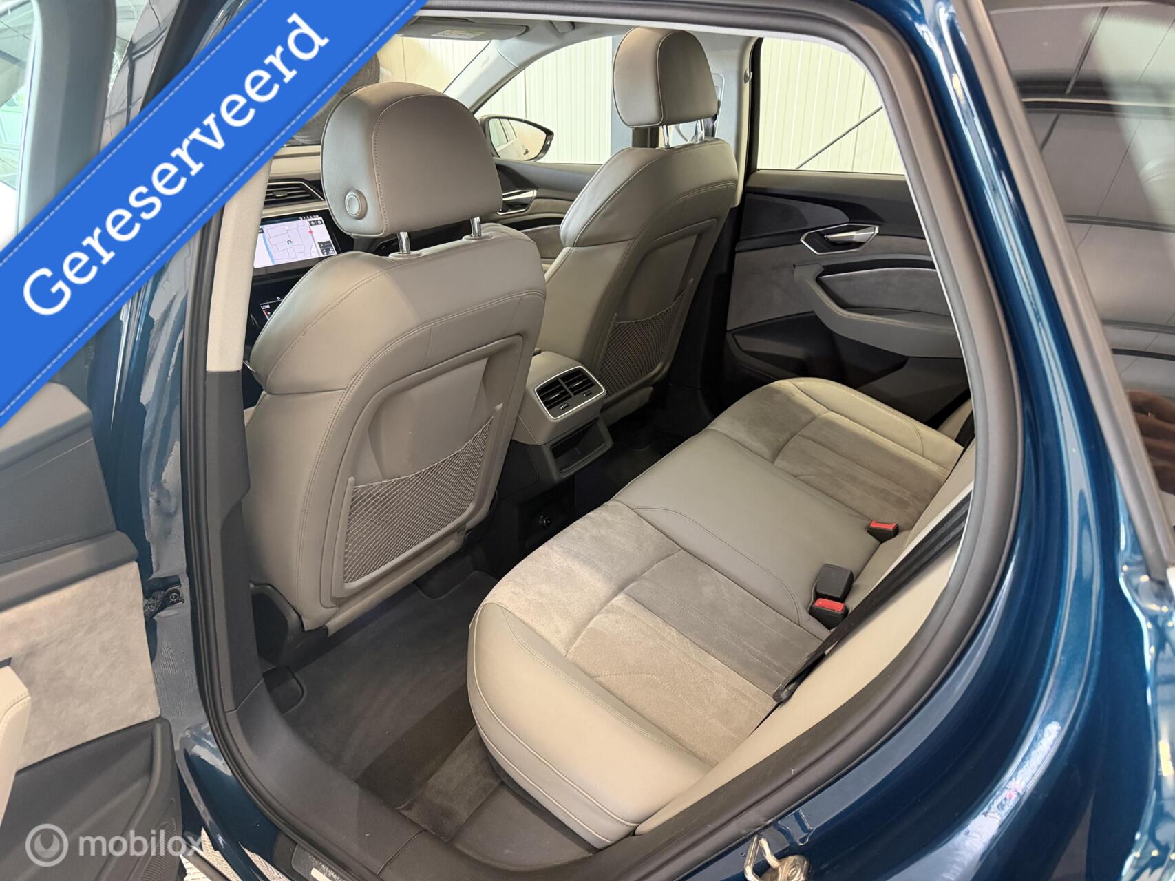 Foto van Audi E-tron 50
