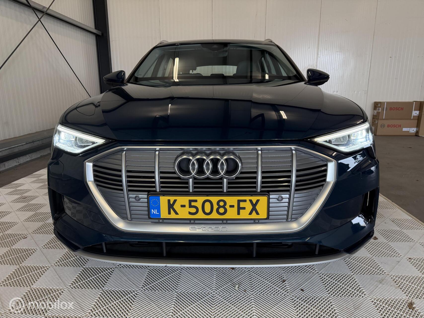 Foto van Audi E-tron 50