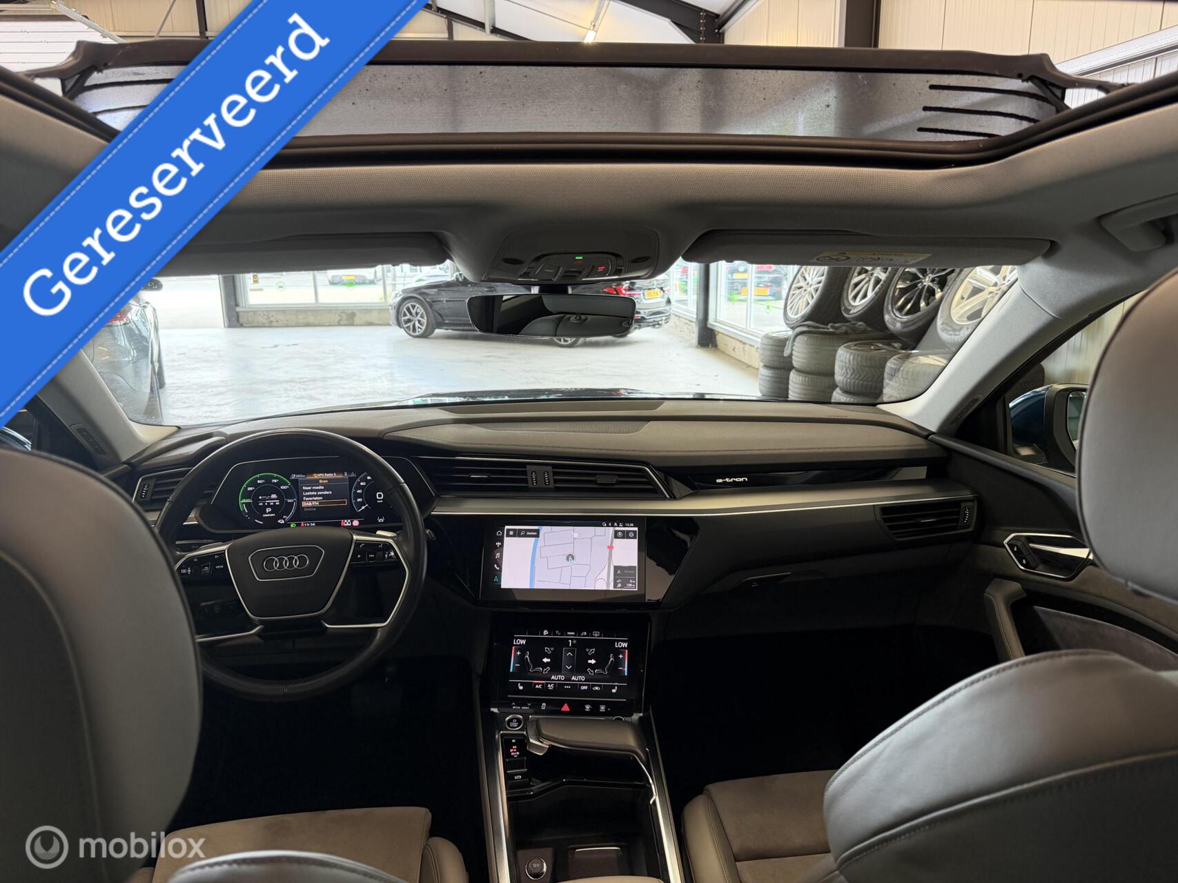 Foto van Audi E-tron 50