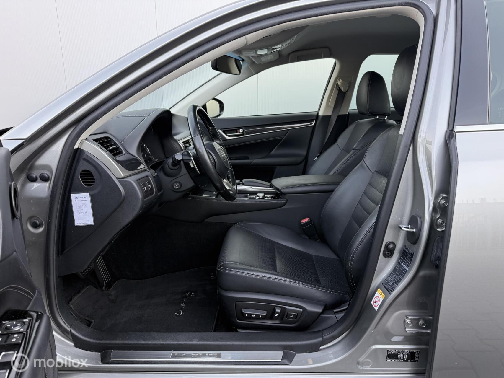 Foto van Lexus Lexus Gs300h