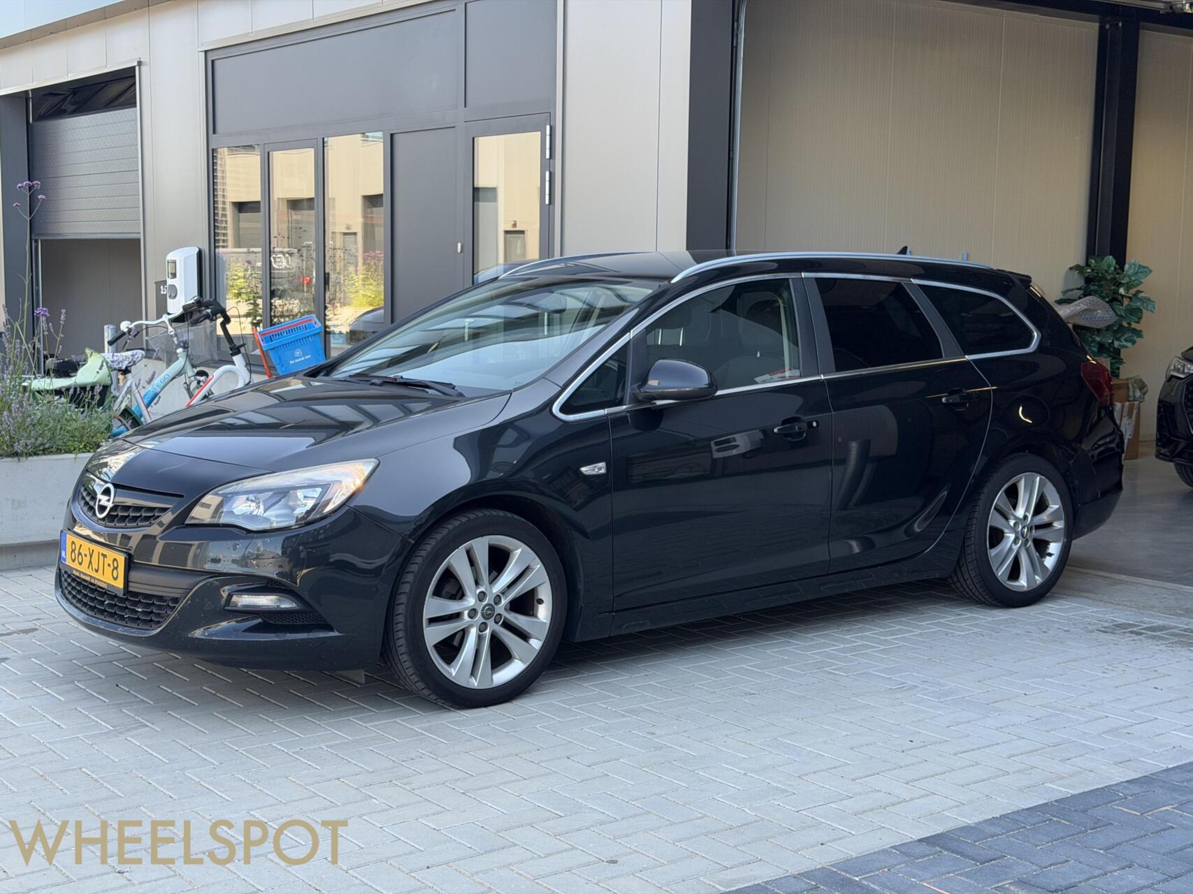 Foto van Opel Astra Sports Tourer