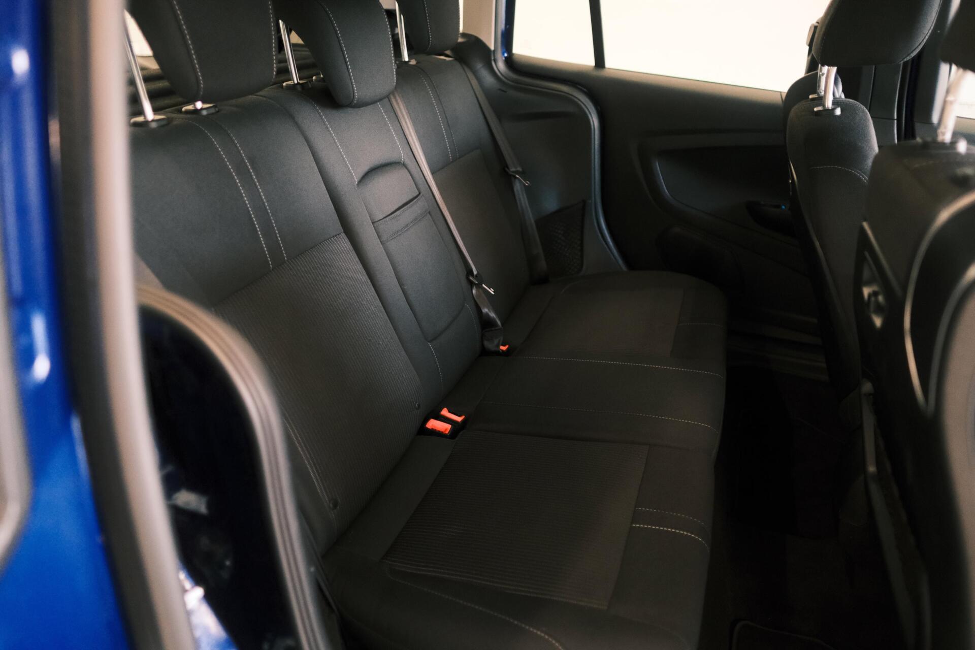 Foto van Ford B-max