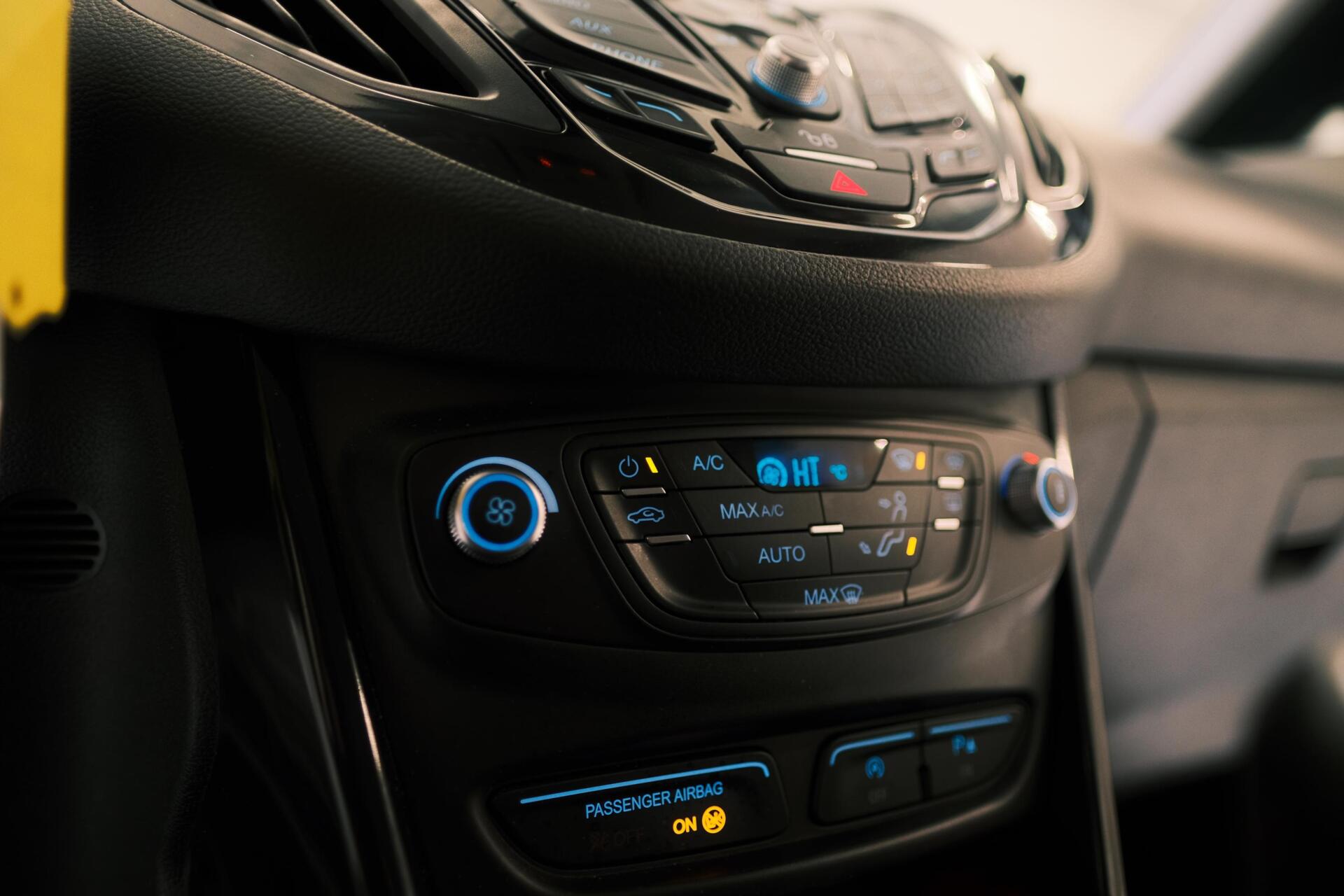 Foto van Ford B-max