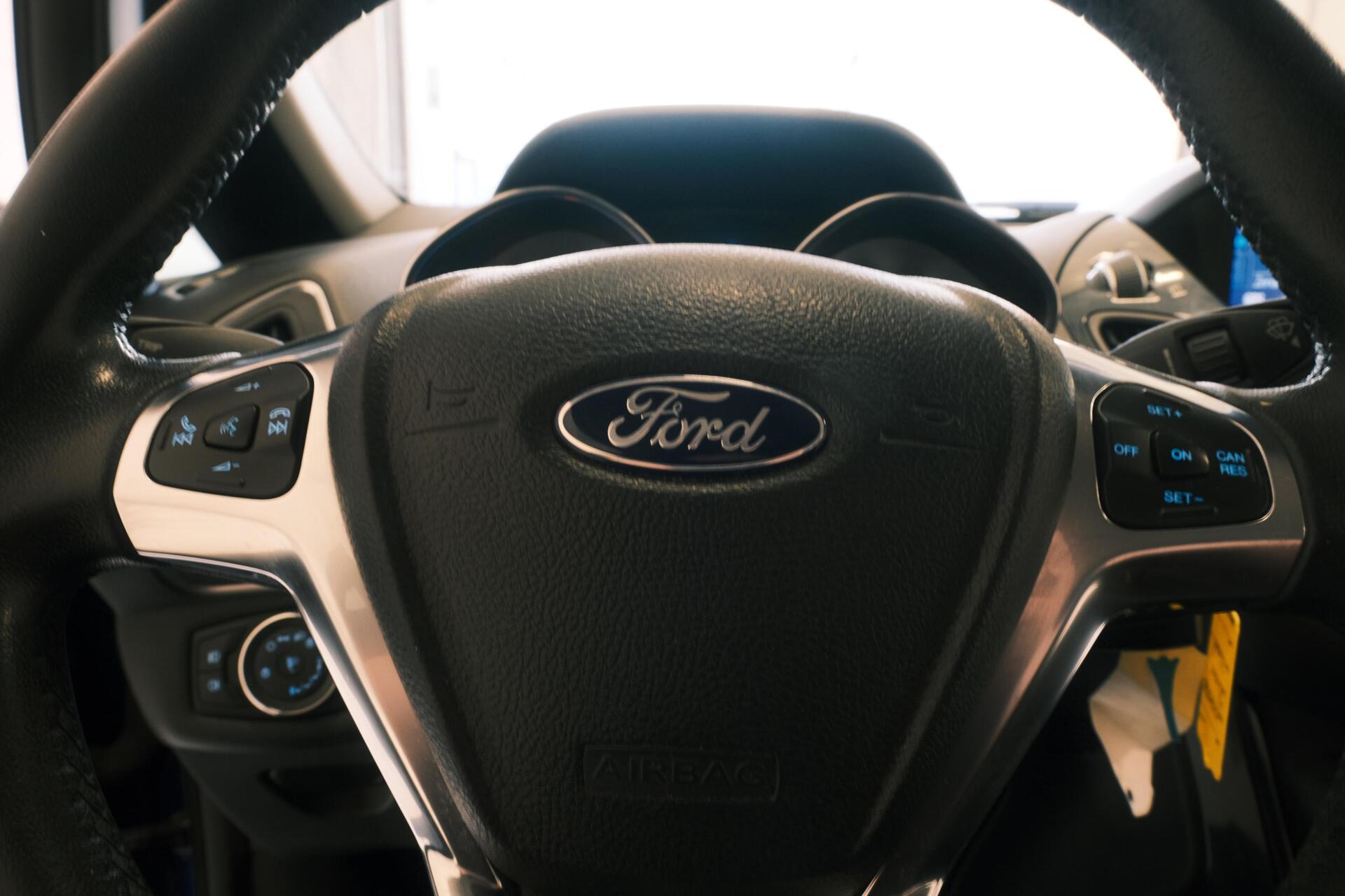 Foto van Ford B-max