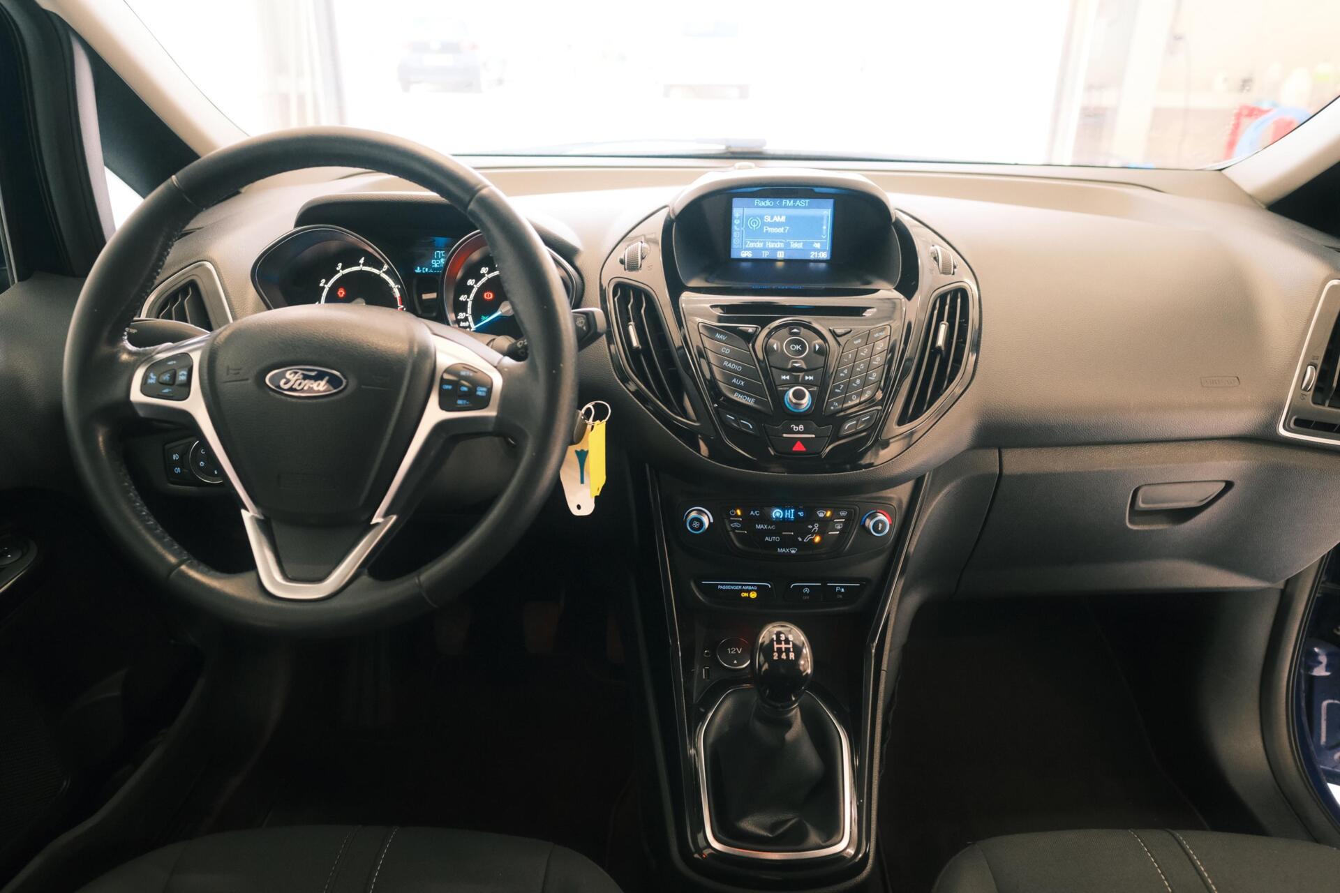 Foto van Ford B-max