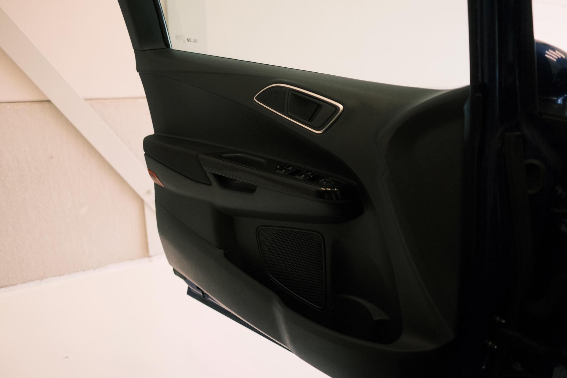 Foto van Ford B-max