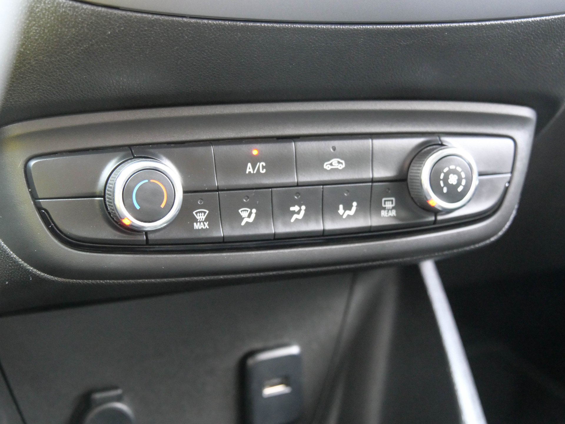 Foto van Opel Crossland X