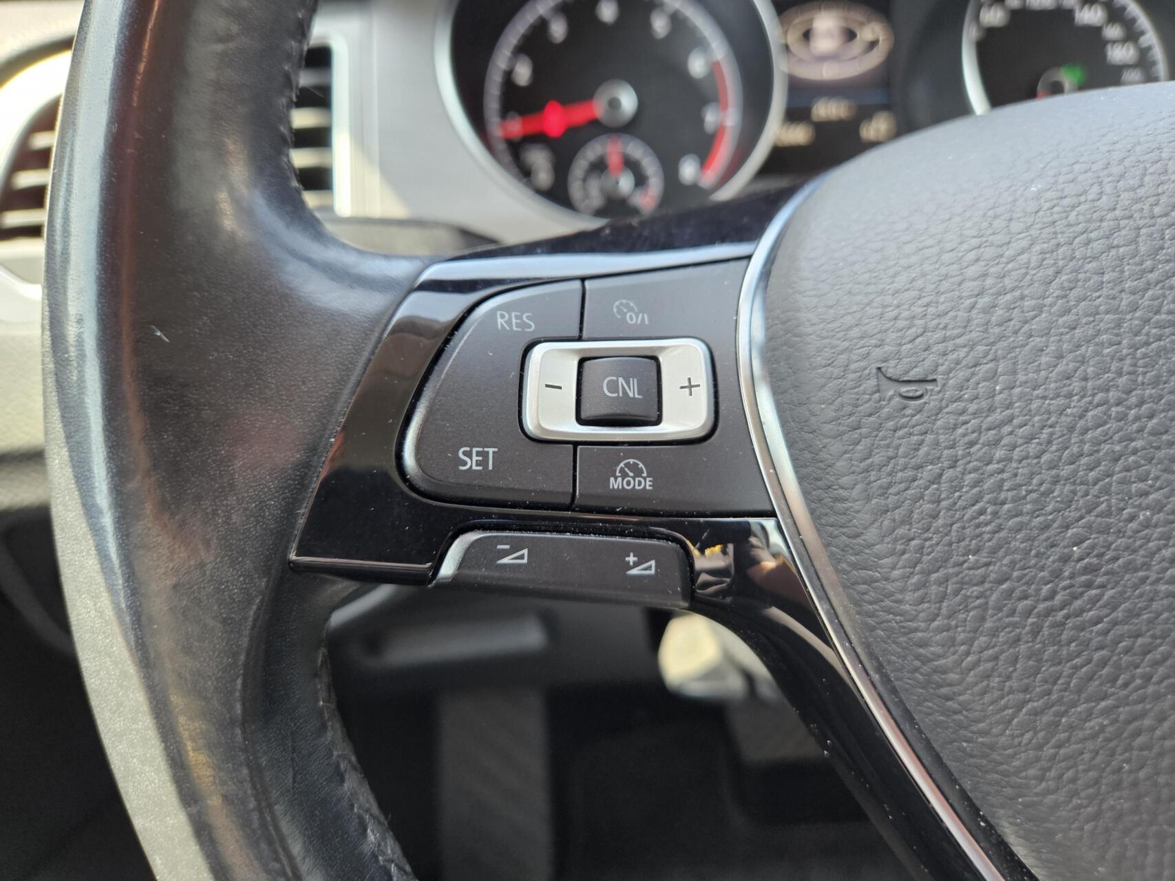 Foto van Volkswagen Golf Sportsvan