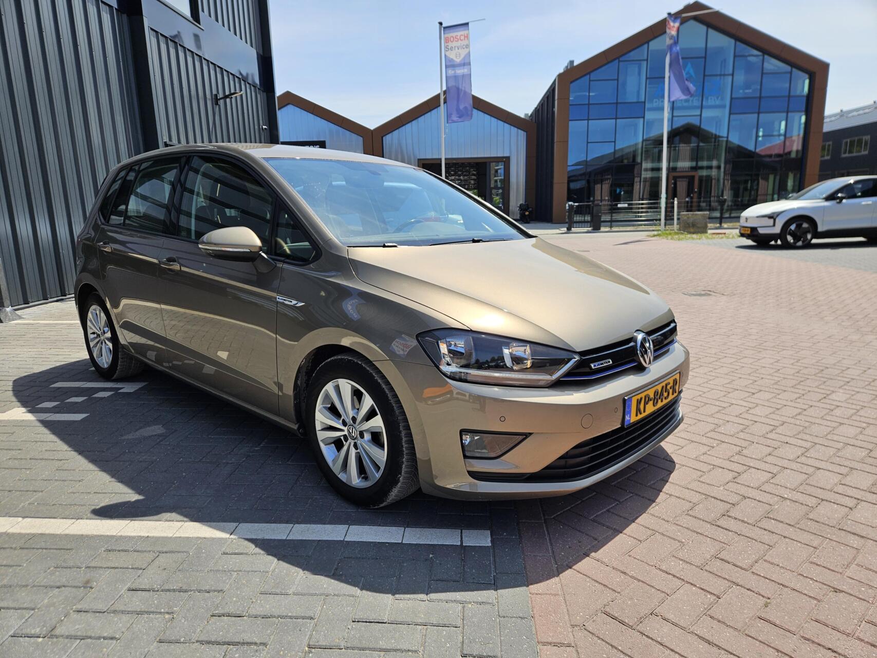 Foto van Volkswagen Golf Sportsvan