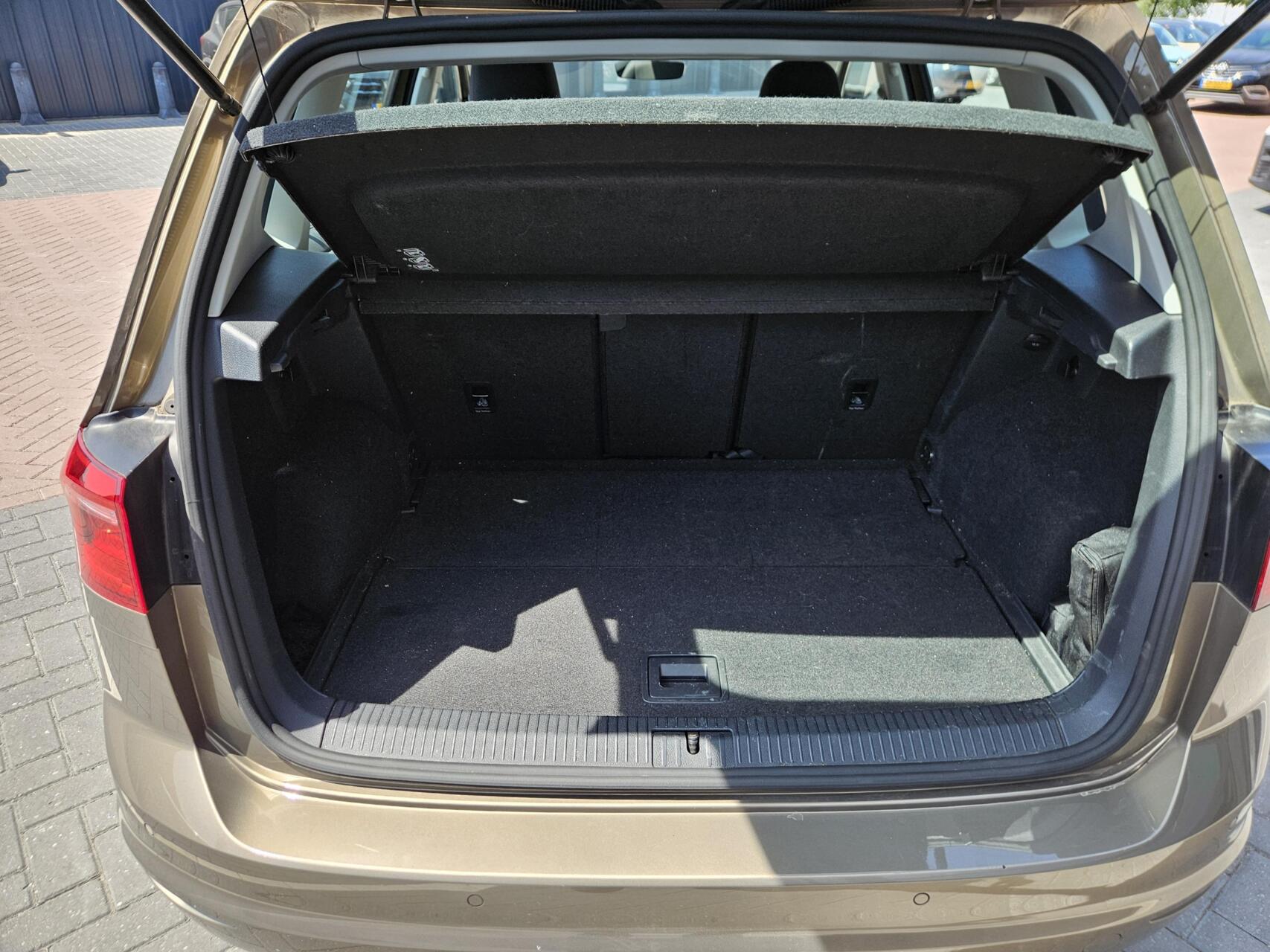 Foto van Volkswagen Golf Sportsvan