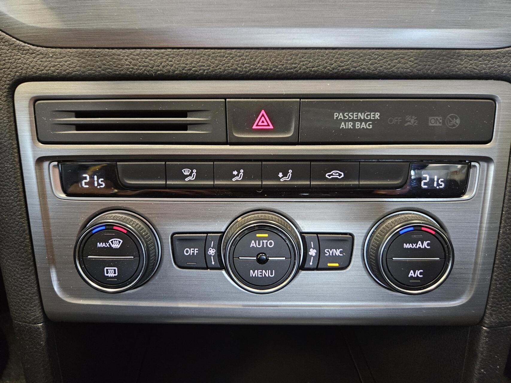 Foto van Volkswagen Golf Sportsvan