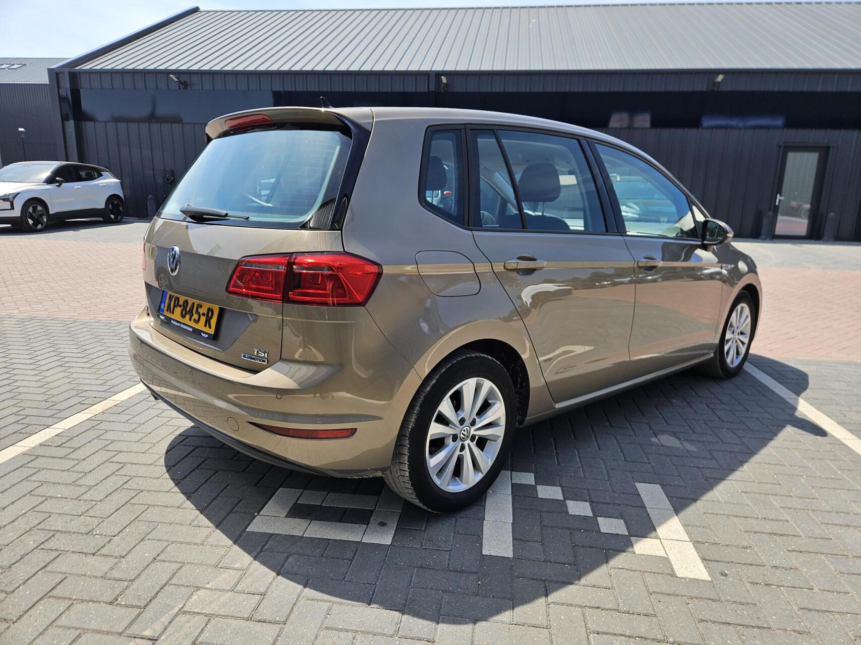 Foto van Volkswagen Golf Sportsvan