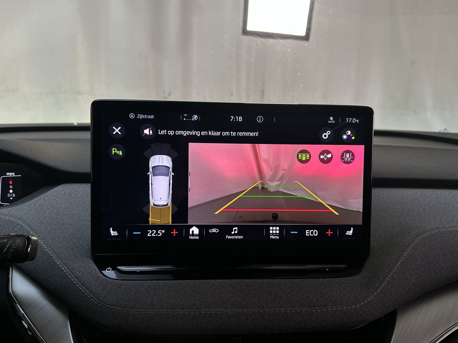 Foto van Skoda Enyaq 80