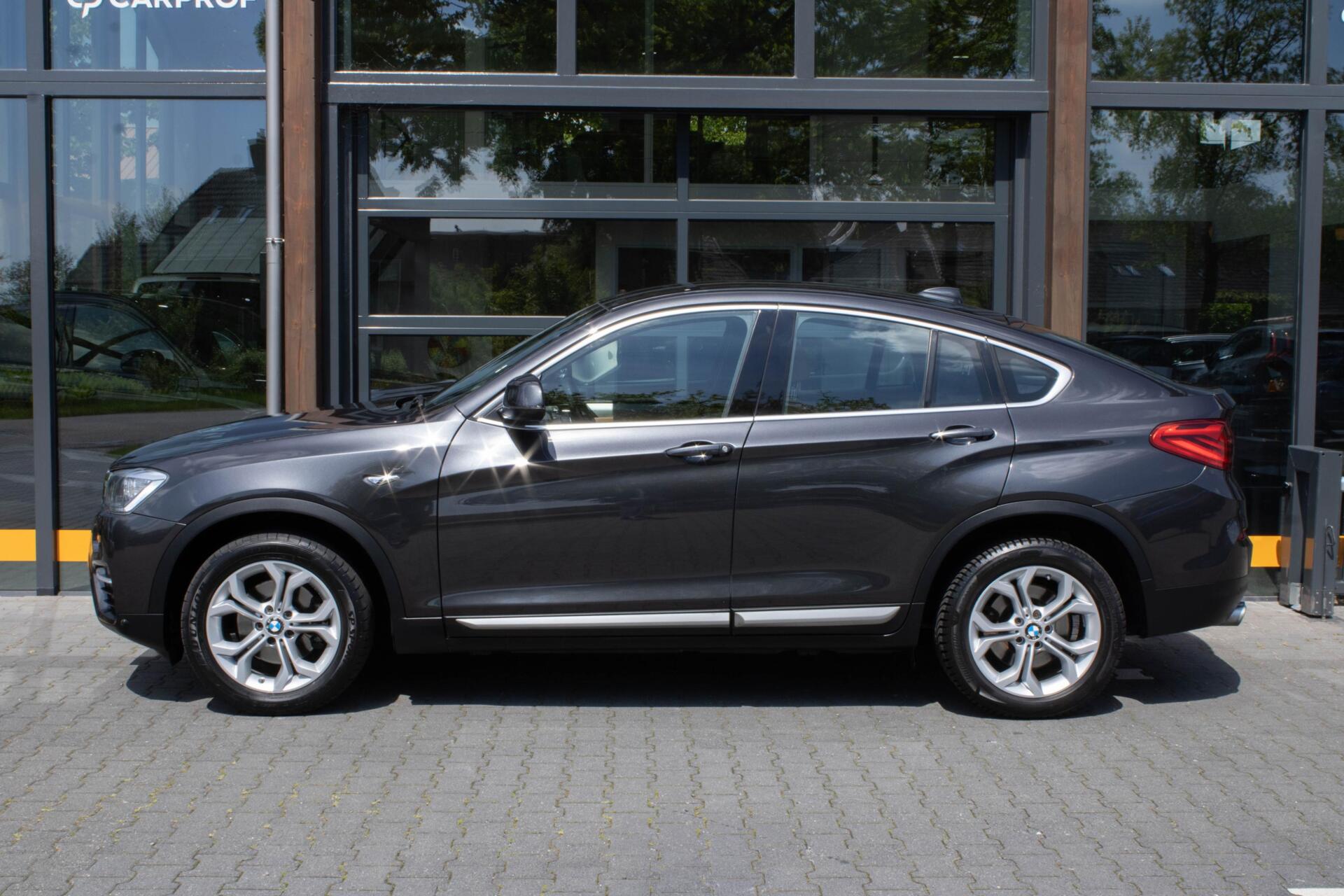 Foto van BMW X4 Xdrive28i