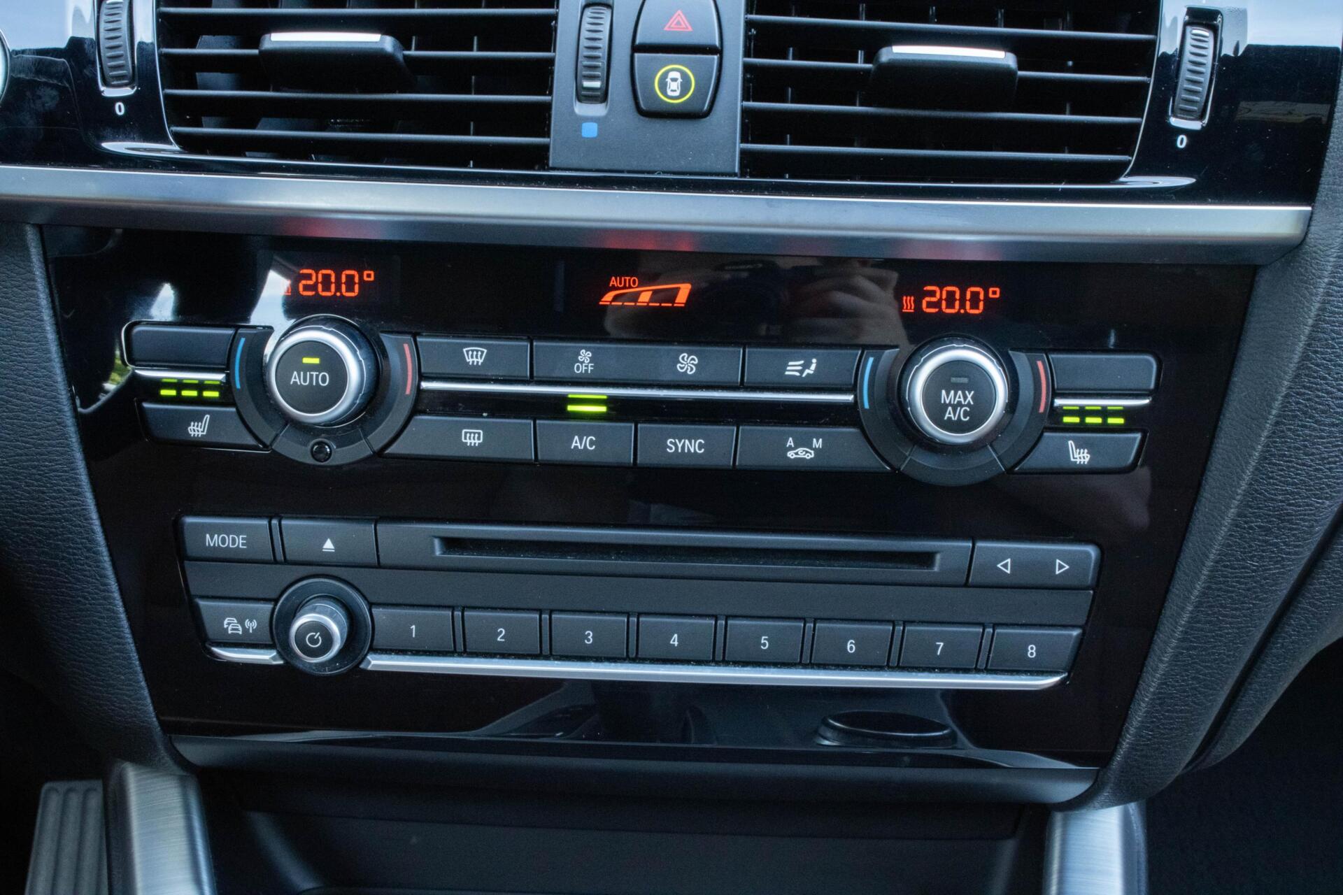 Foto van BMW X4 Xdrive28i