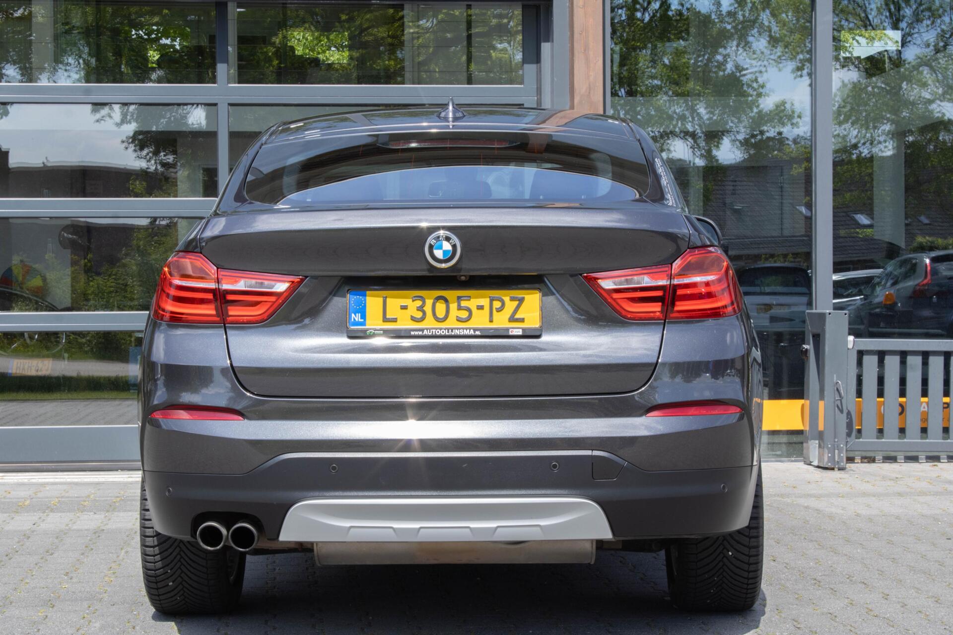 Foto van BMW X4 Xdrive28i