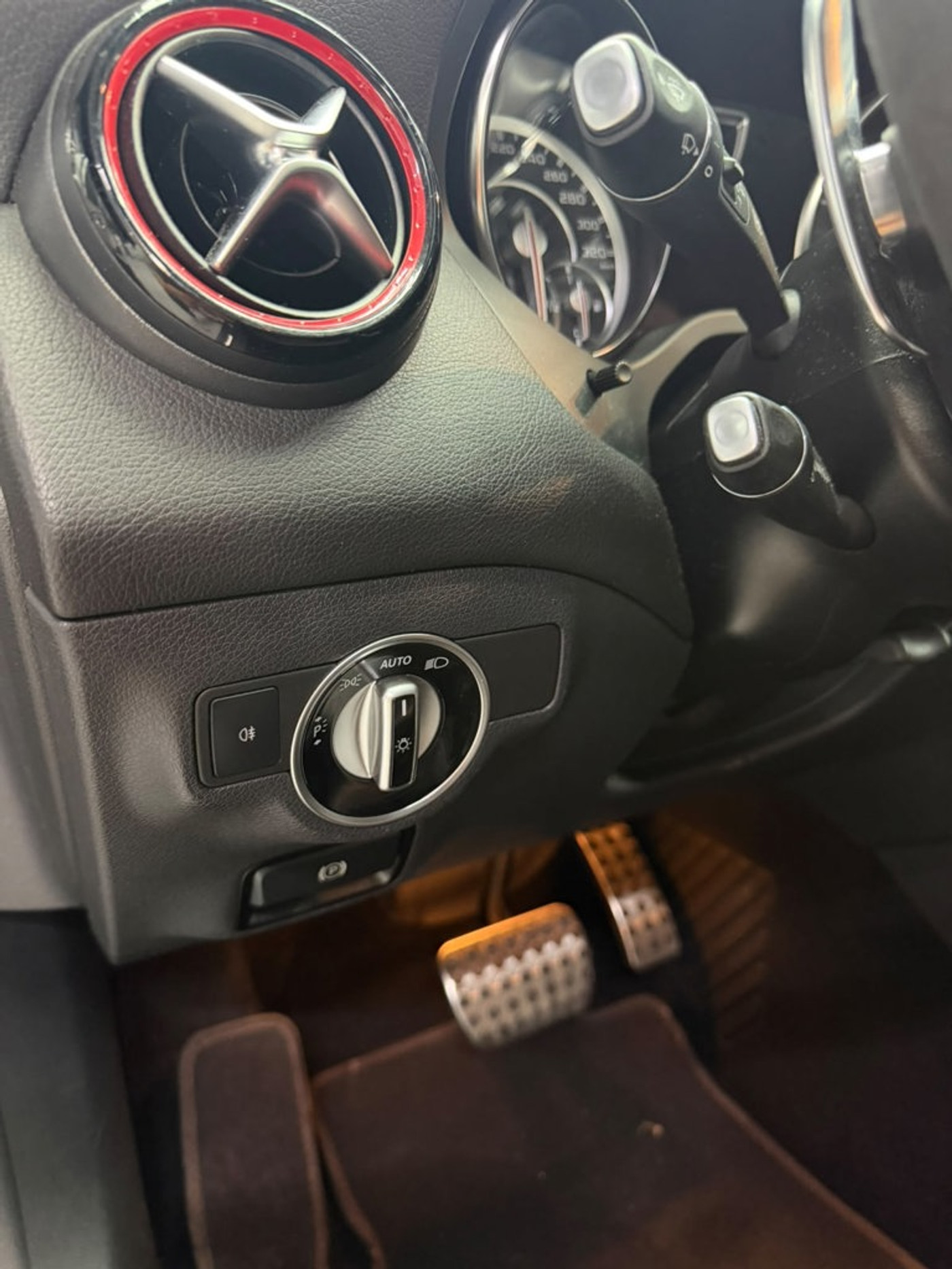 Foto van Mercedes-Benz Cla-klasse Shooting Brake
