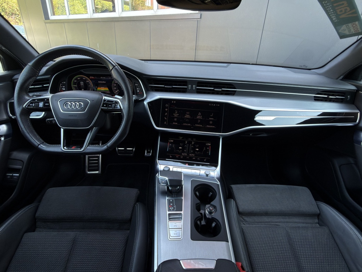Foto van Audi A6 Avant 55 TFSI E
