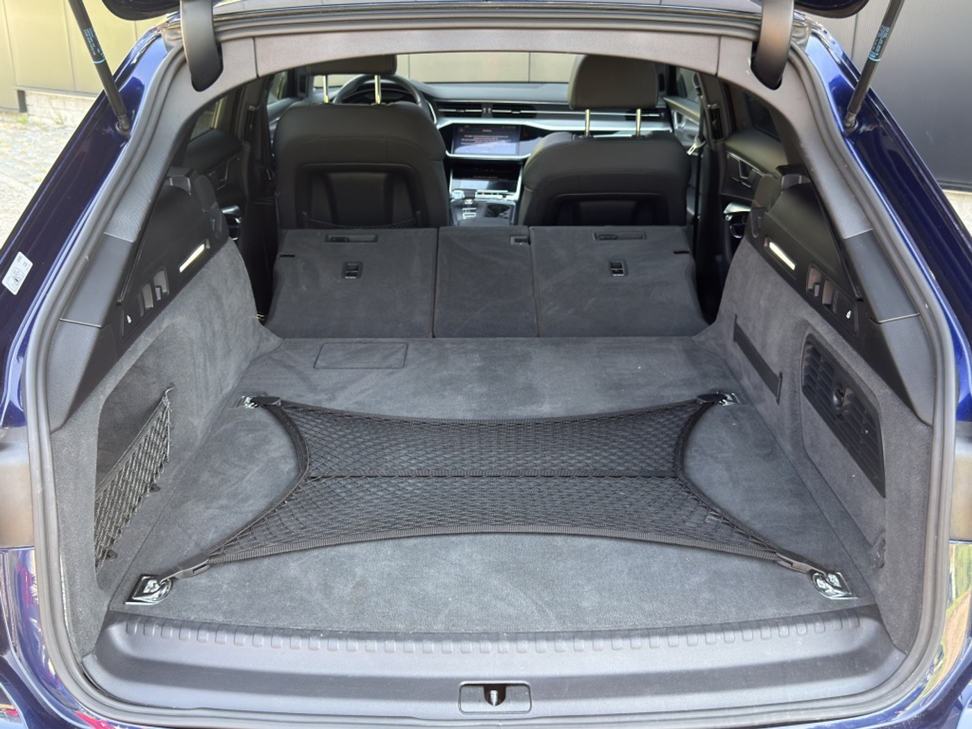 Foto van Audi A6 Avant 55 TFSI E