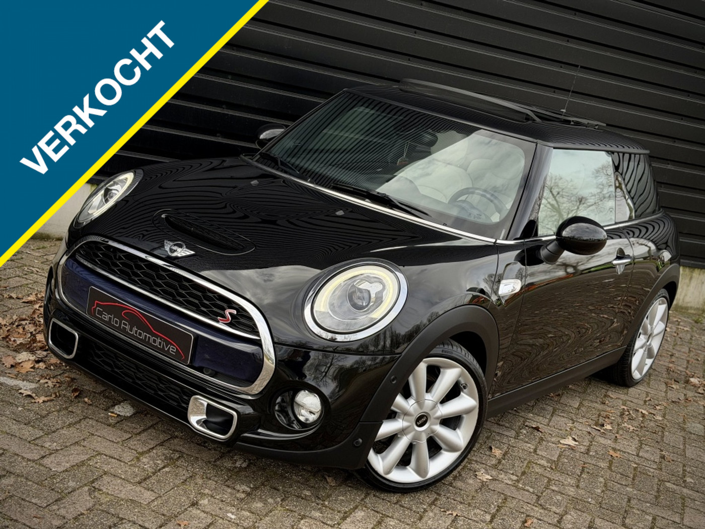 Mini Cooper S 2.0 Cooper S AUT|PANO|HK|LEER|NAVI|XENON 2016 - voorkant