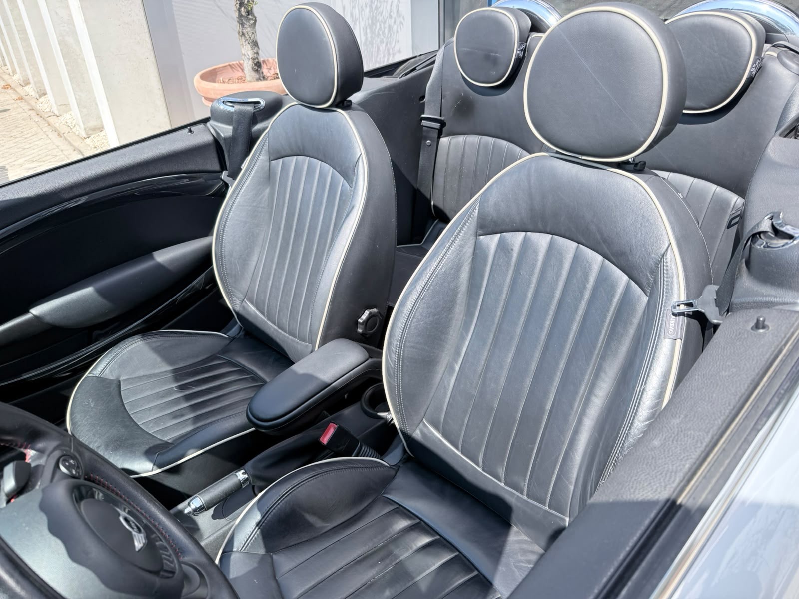 Foto van Mini Cooper S Cabrio