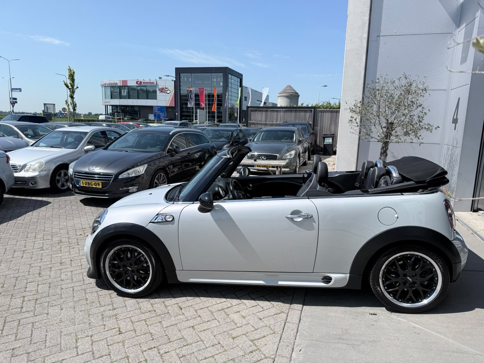 Foto van Mini Cooper S Cabrio