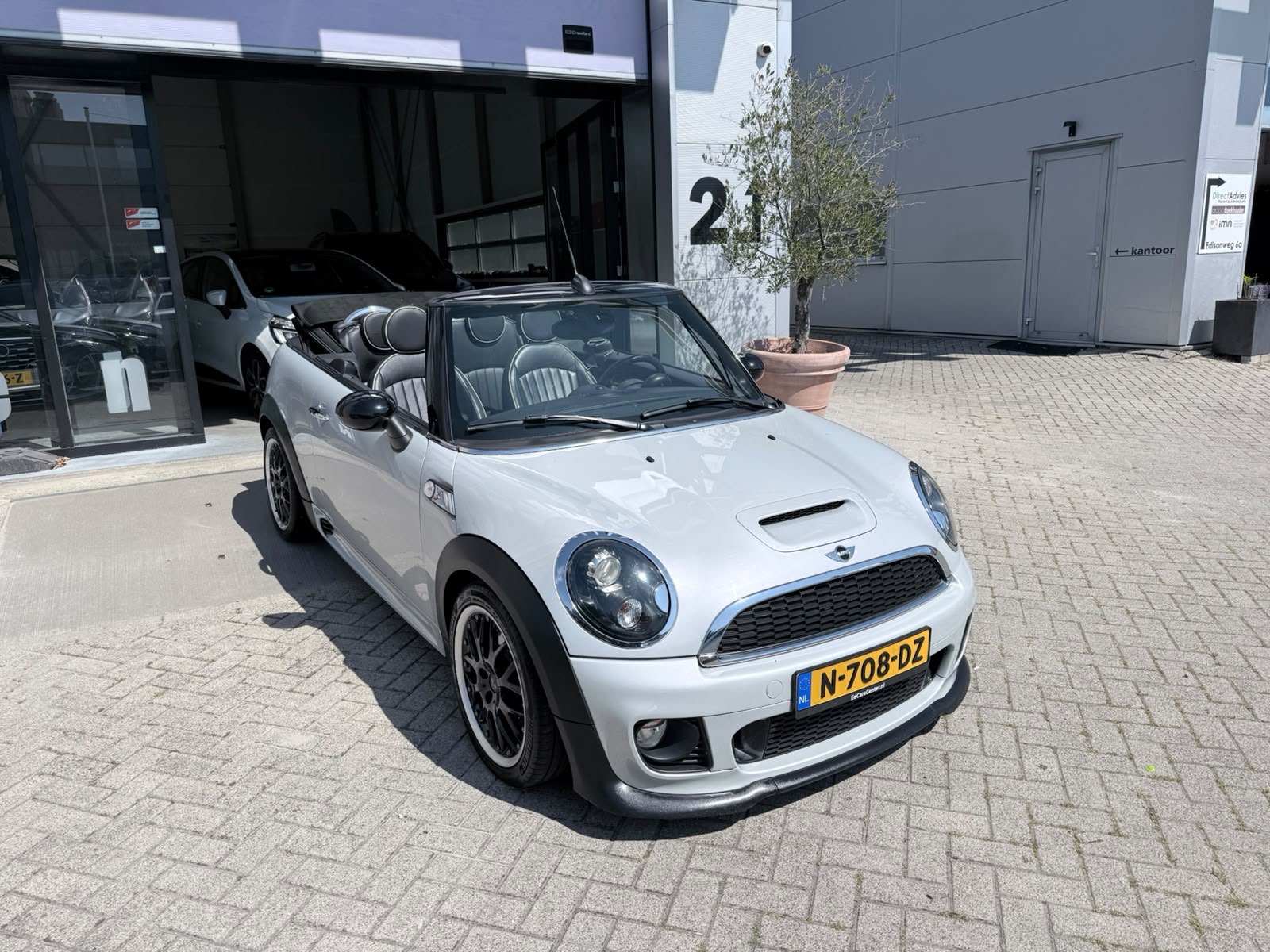 Foto van Mini Cooper S Cabrio