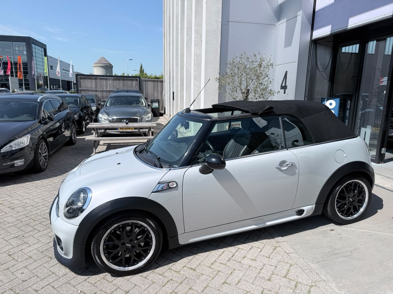 Foto van Mini Cooper S Cabrio