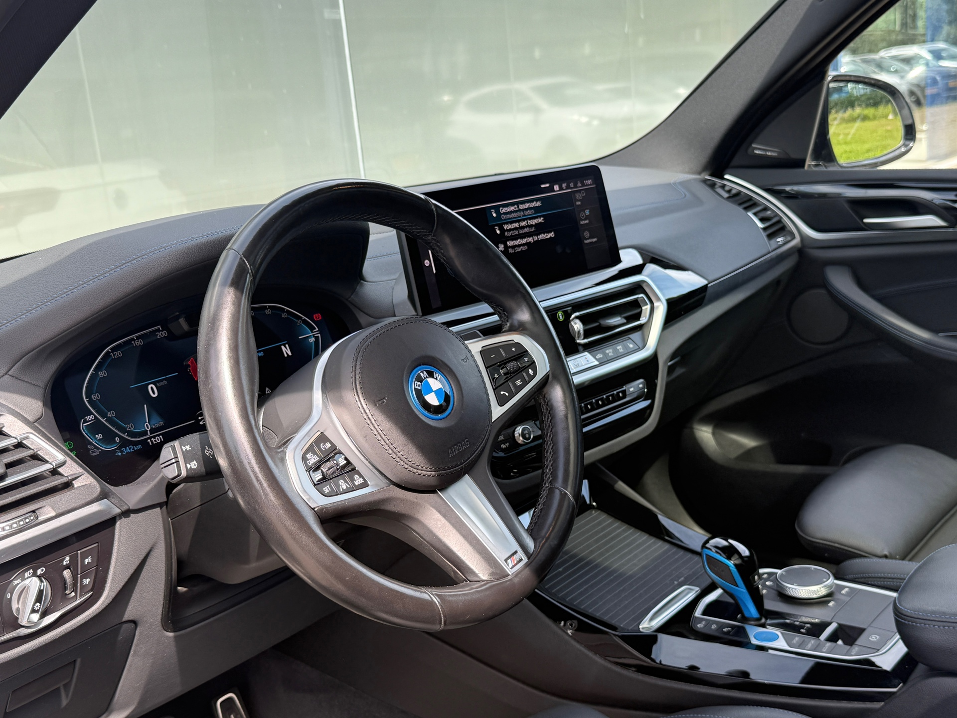 Foto van BMW Ix3