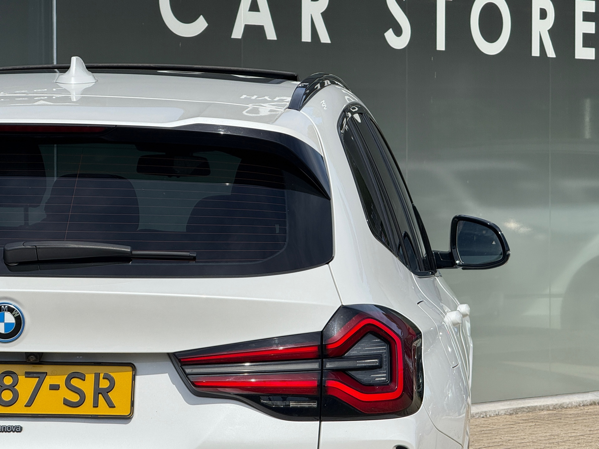 Foto van BMW Ix3