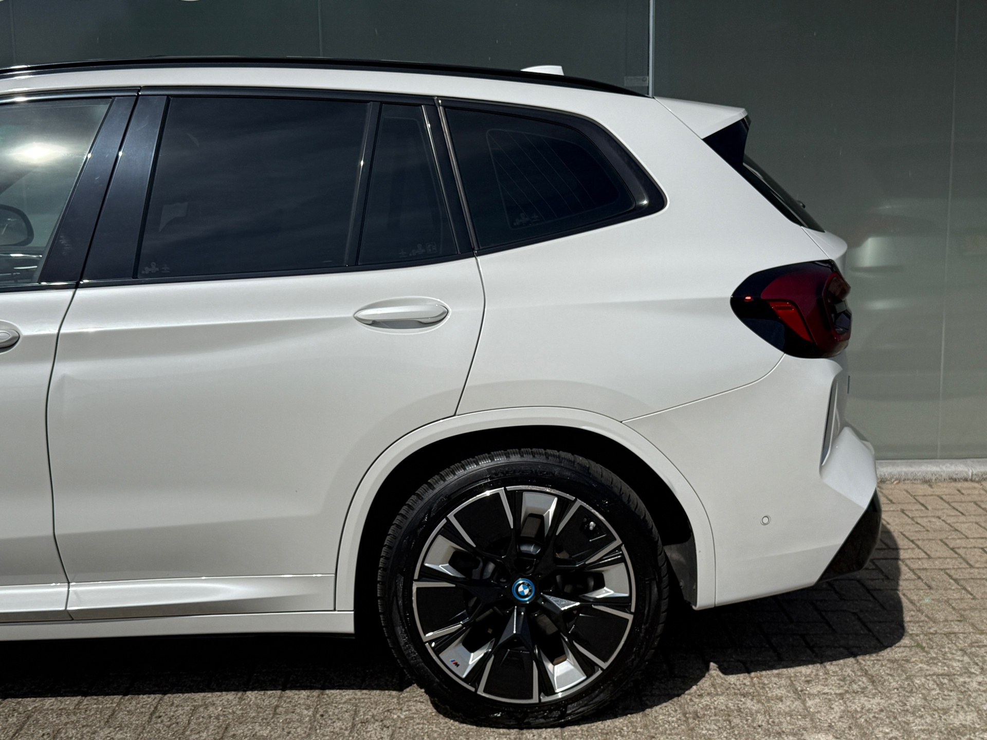 Foto van BMW Ix3