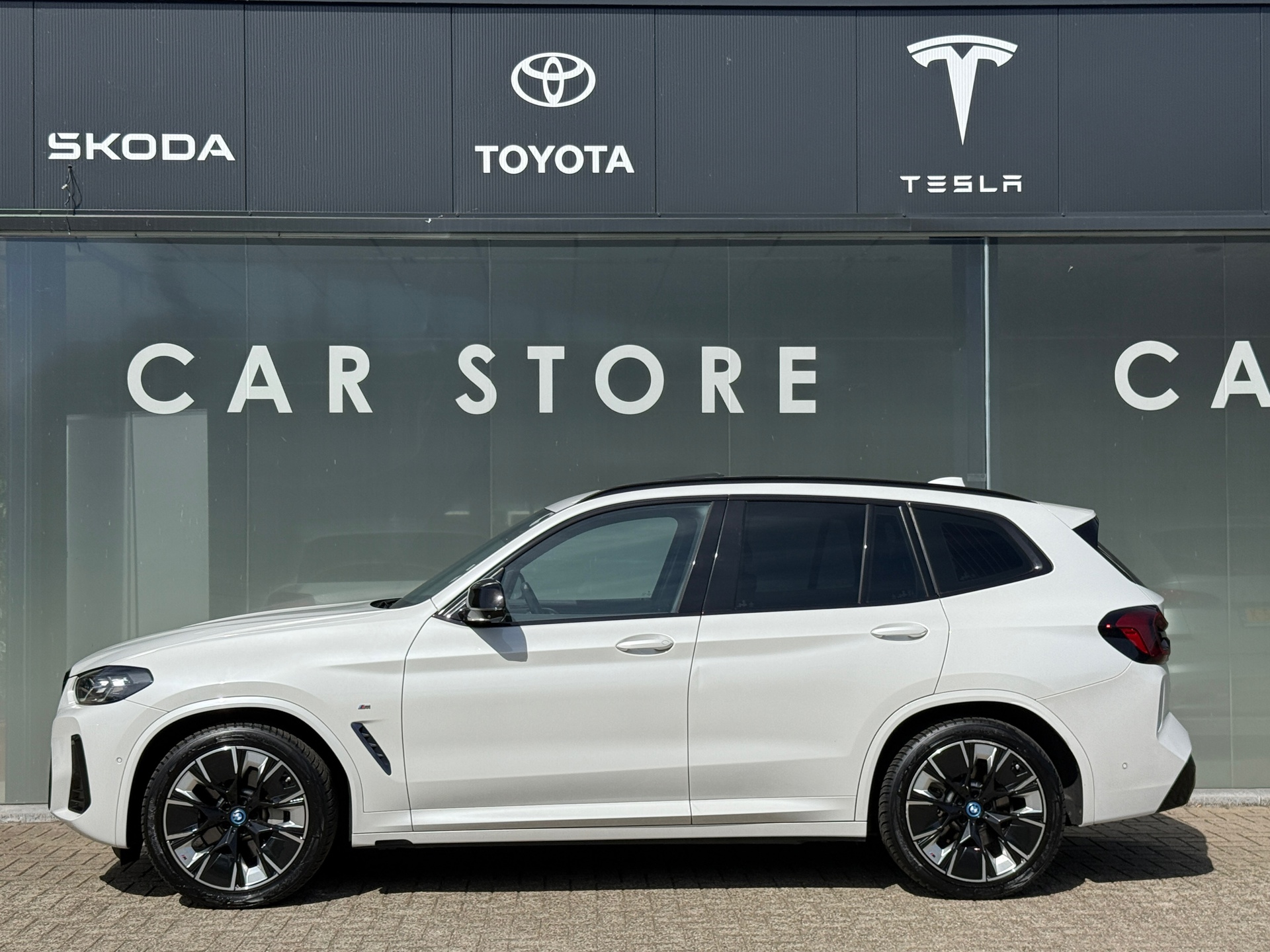 Foto van BMW Ix3