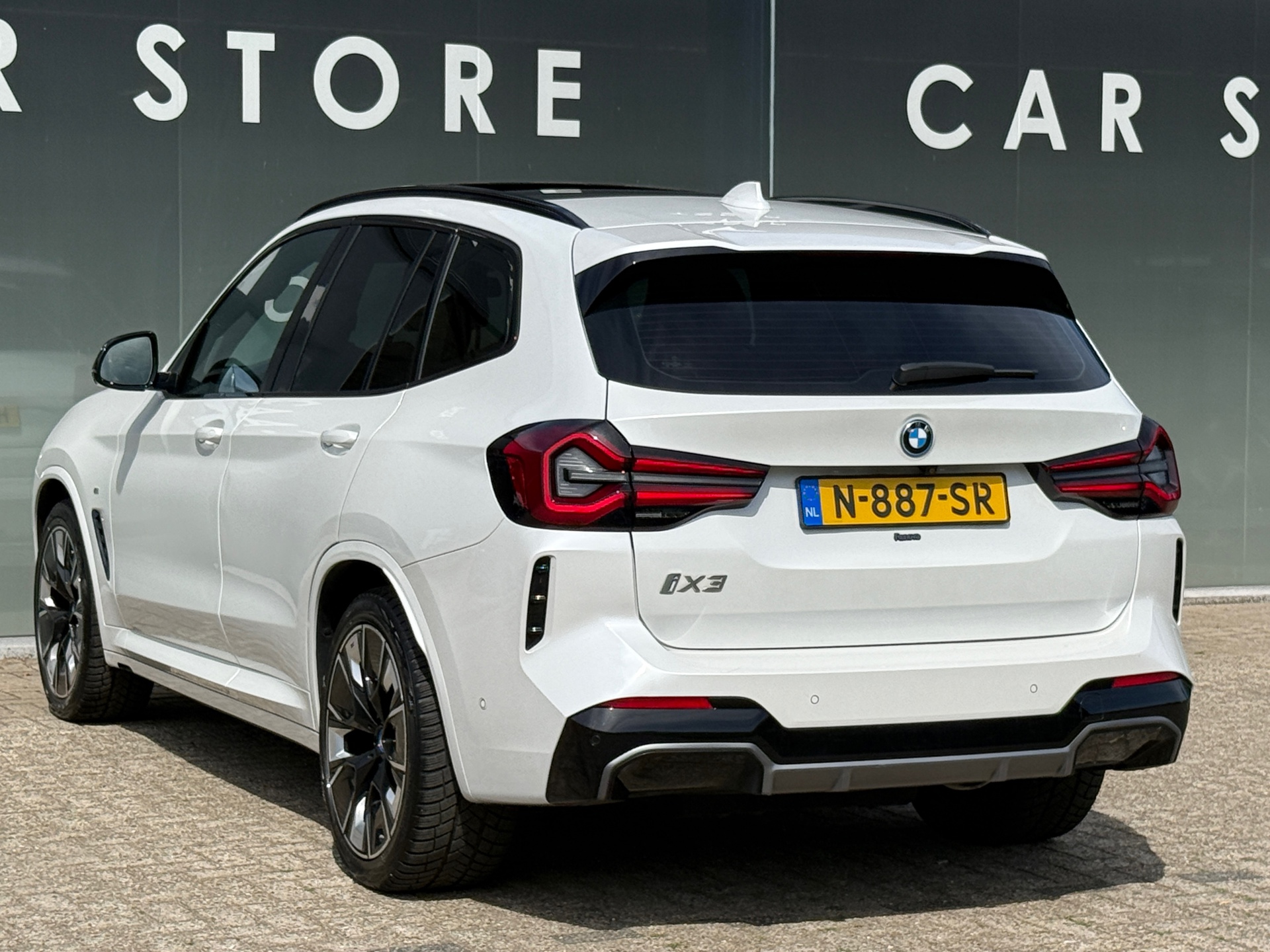 Foto van BMW Ix3