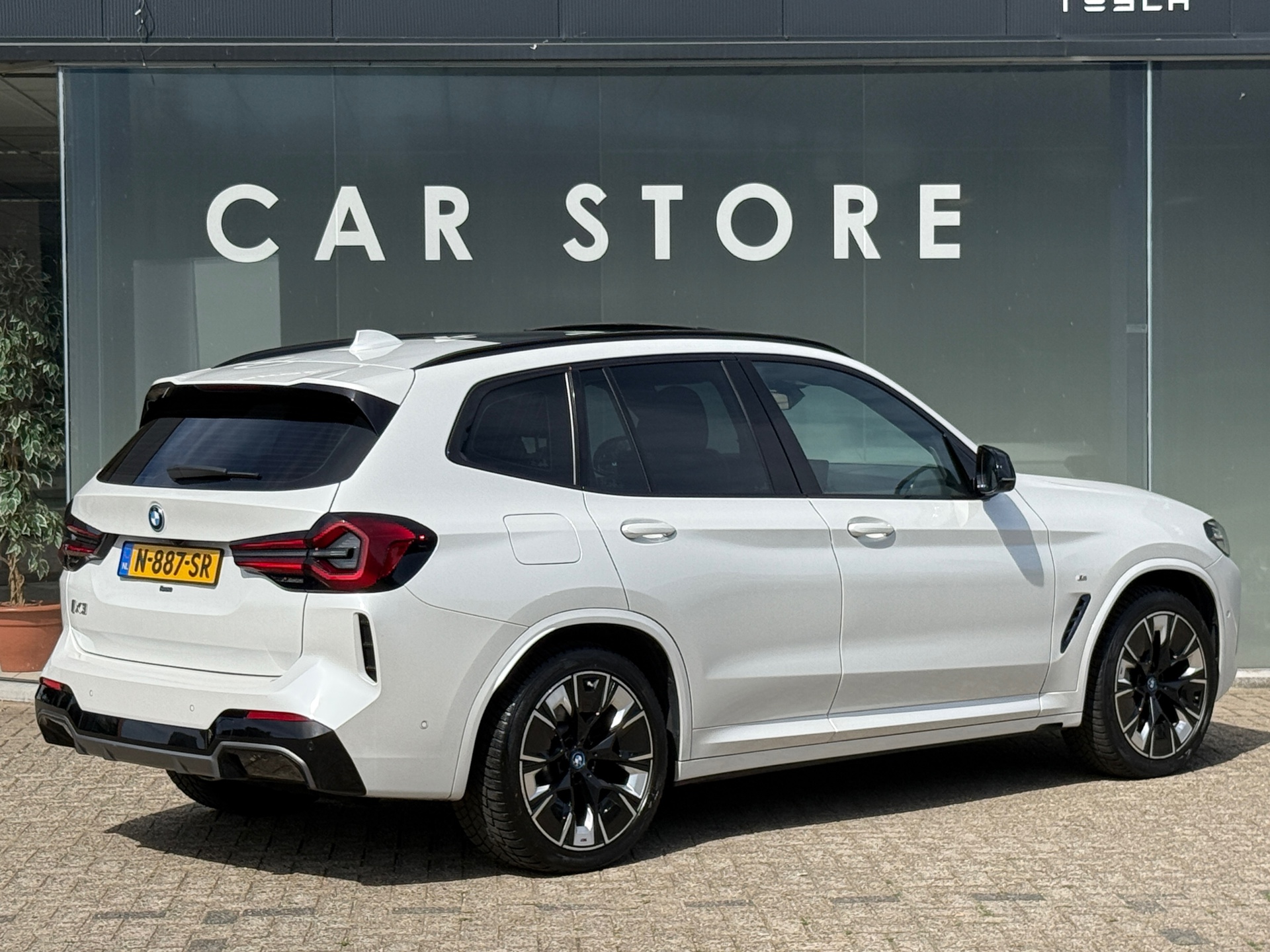 Foto van BMW Ix3