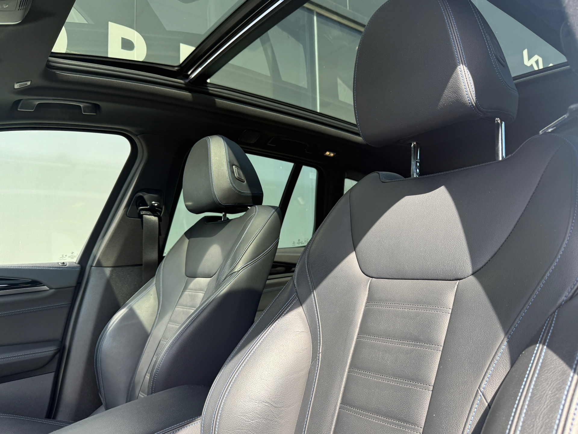 Foto van BMW Ix3