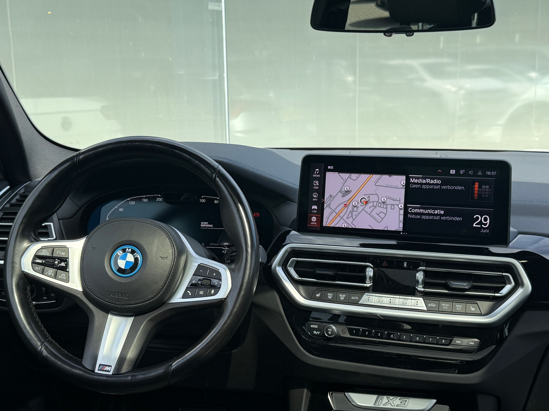 Foto van BMW Ix3