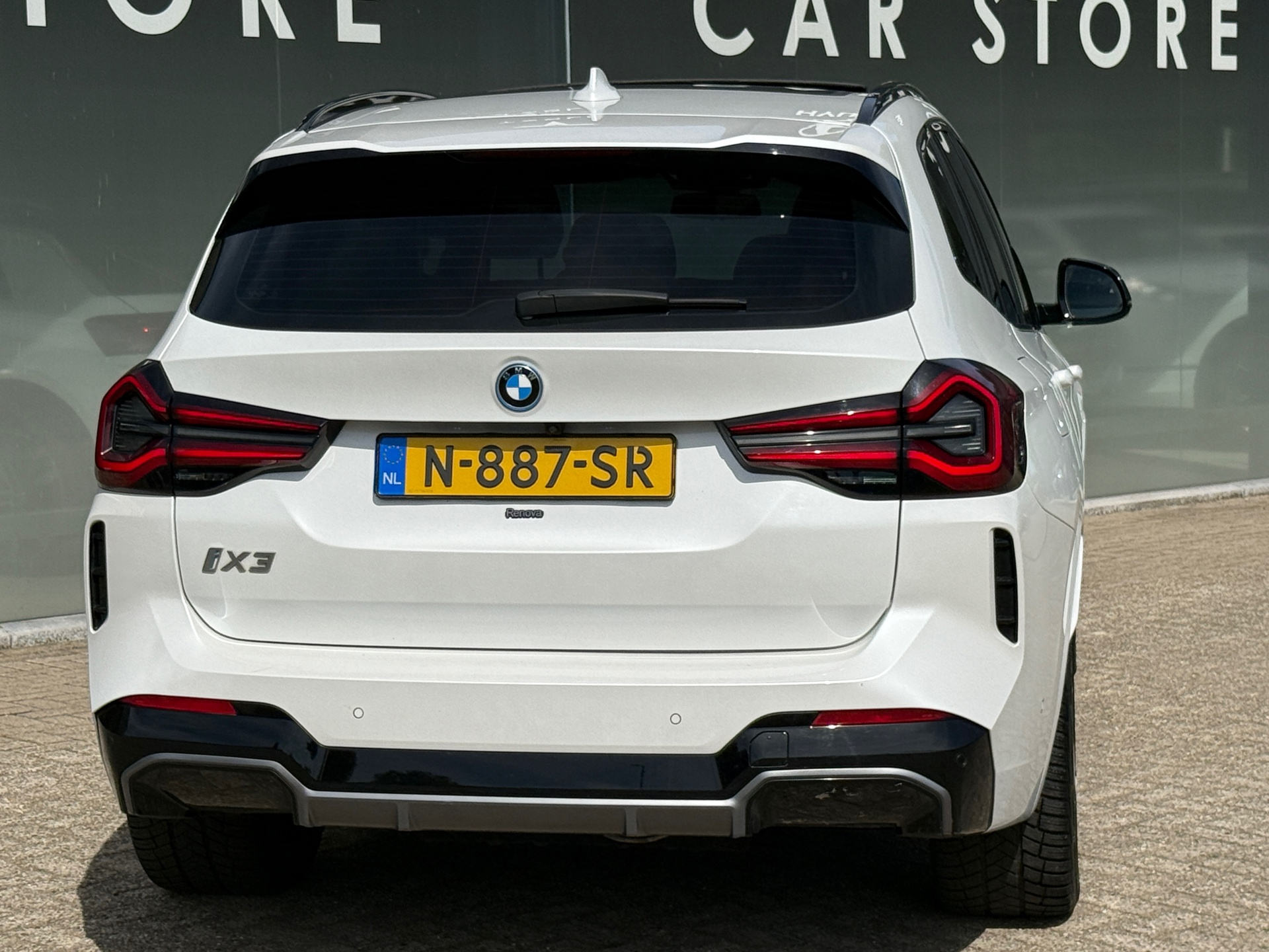 Foto van BMW Ix3
