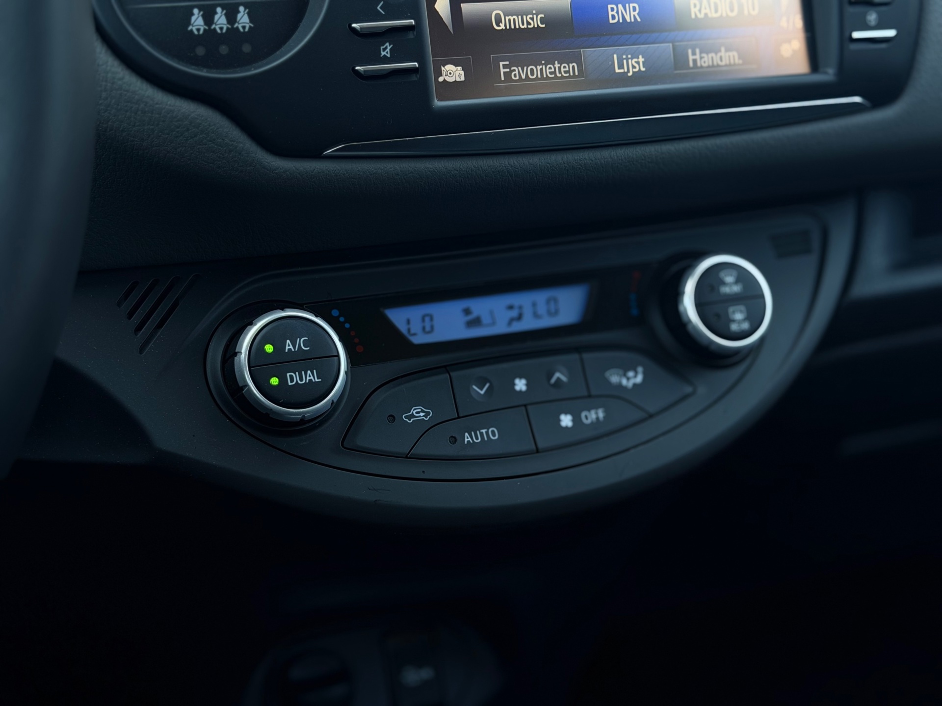 Foto van Toyota Toyota Yaris Hybrid