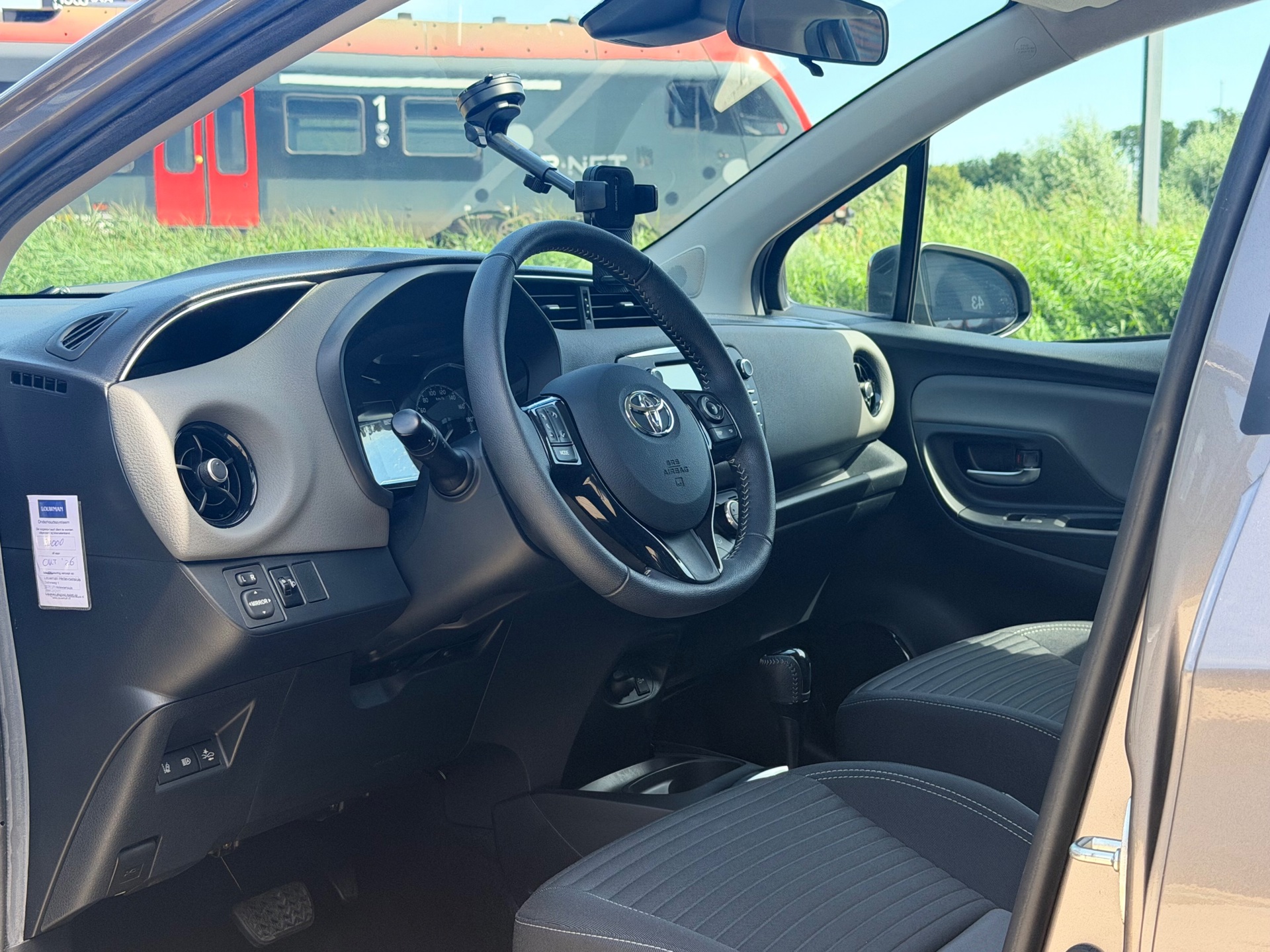 Foto van Toyota Toyota Yaris Hybrid