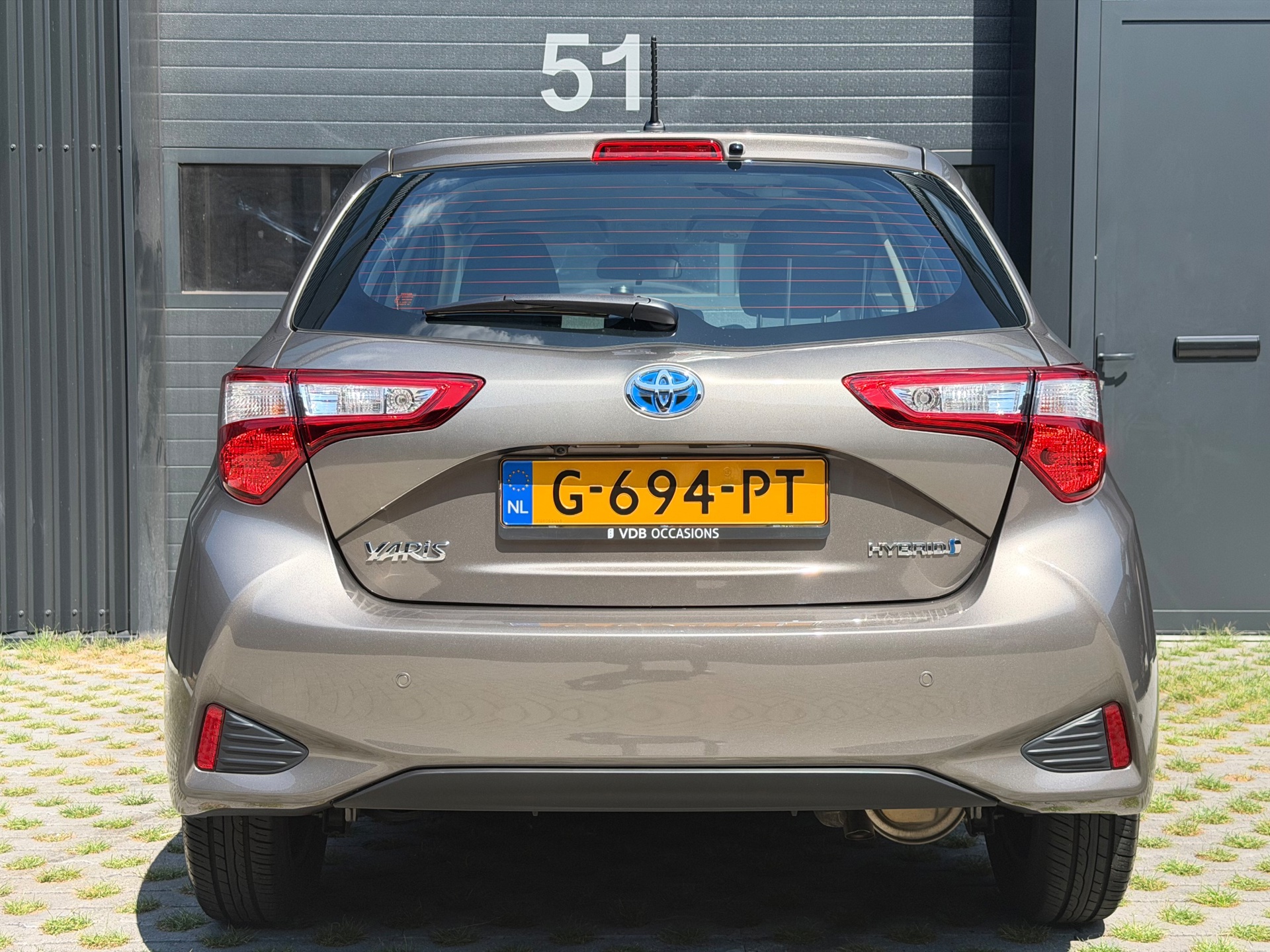 Foto van Toyota Toyota Yaris Hybrid