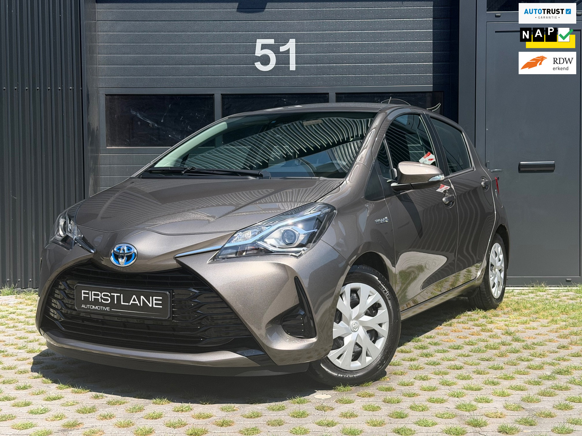 Toyota Toyota Yaris Hybrid 1.5 Hybrid Active | Lage KM | Lane Ass | Cruise 2019 - voorkant