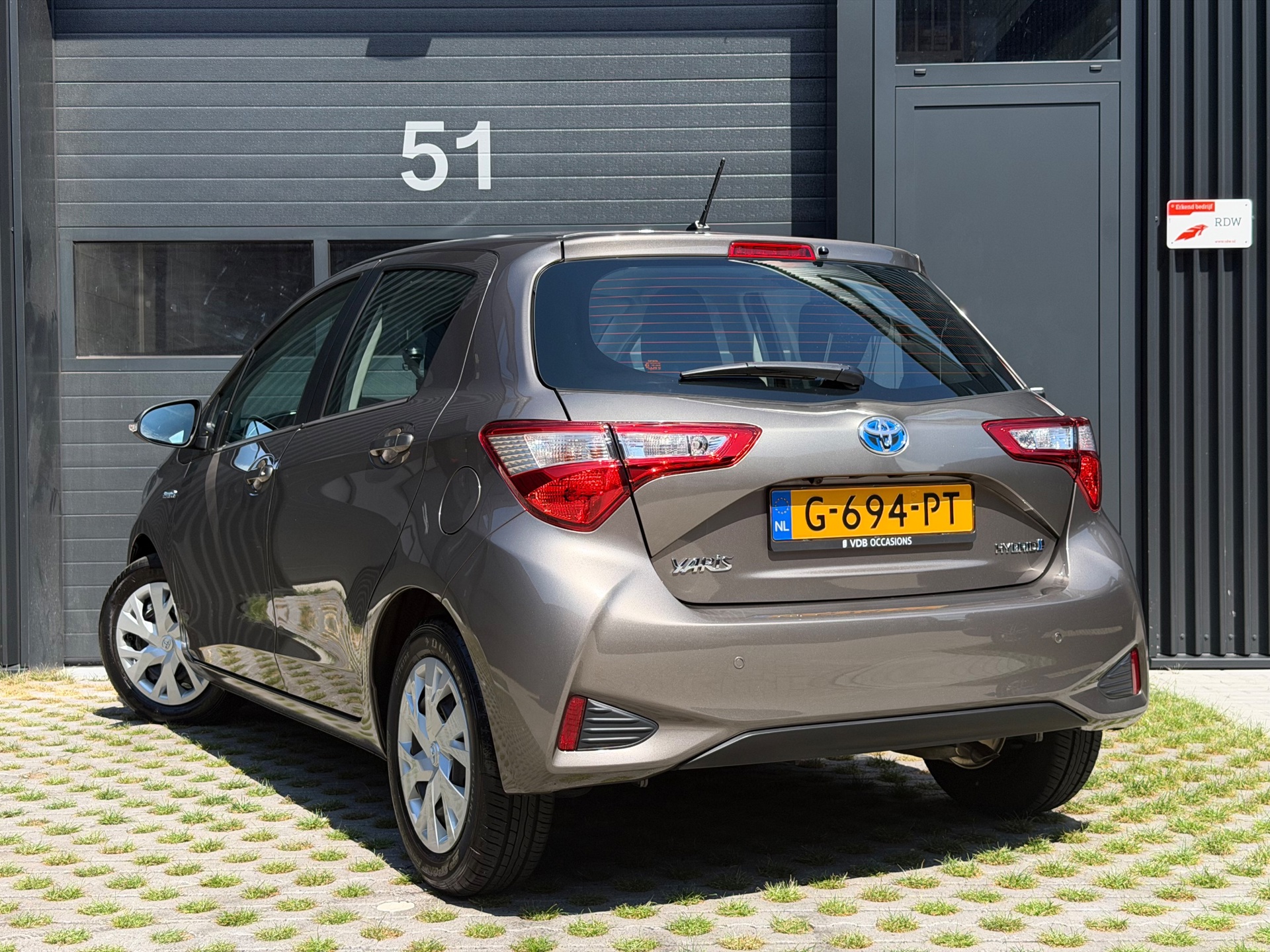 Foto van Toyota Toyota Yaris Hybrid