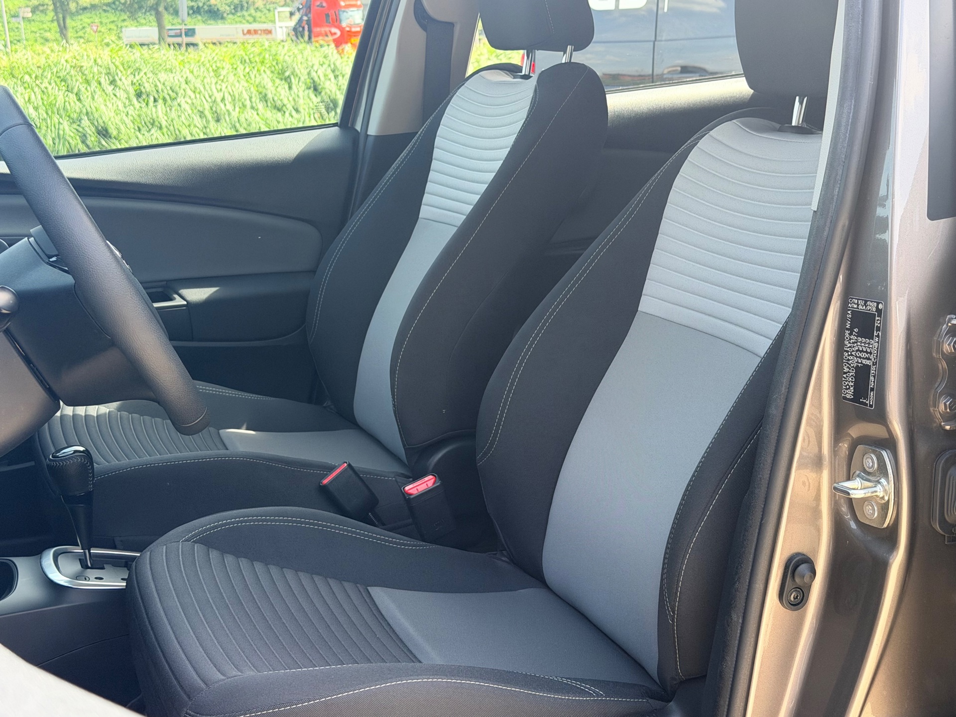 Foto van Toyota Toyota Yaris Hybrid